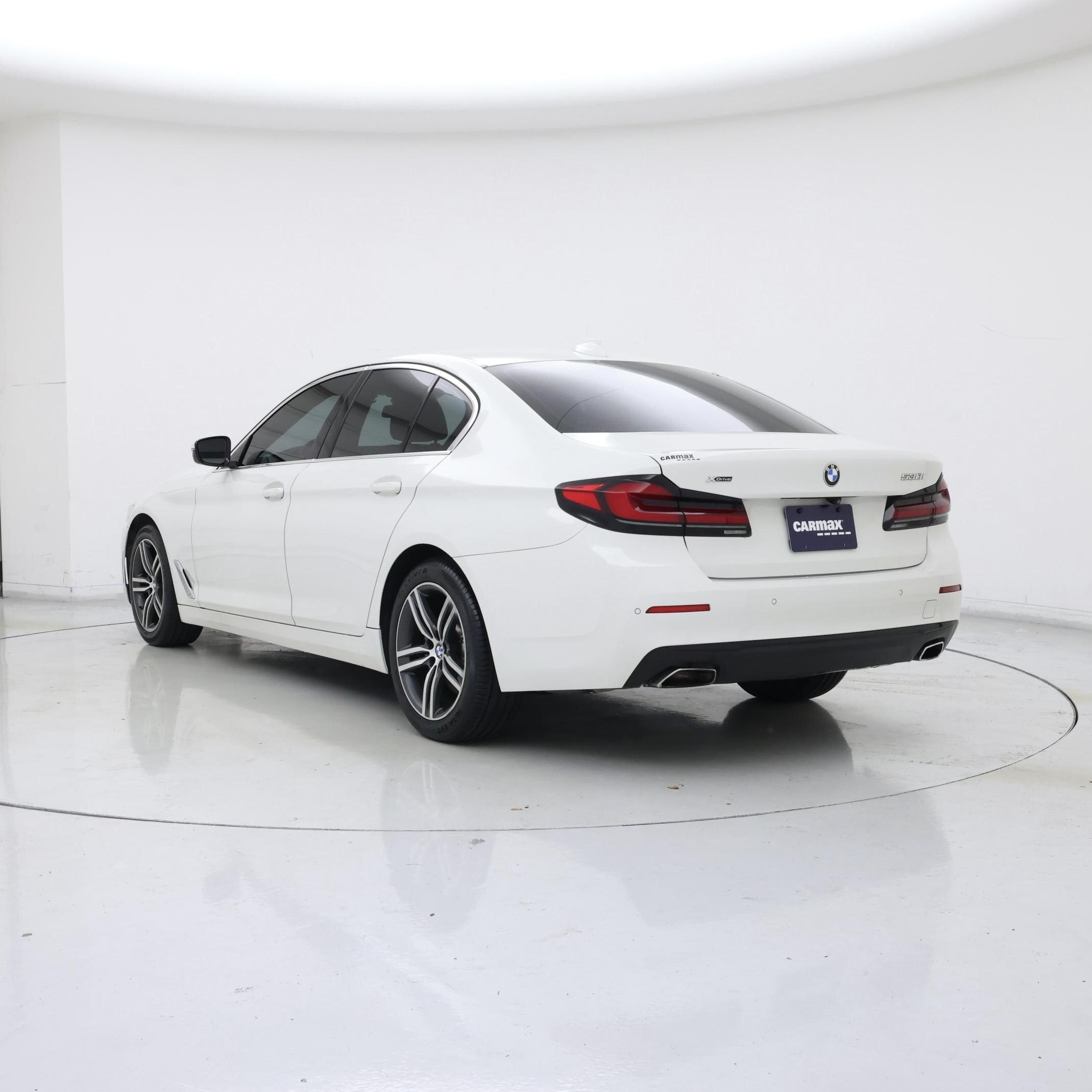 Thumbnail: 2021 BMW 5 Series - 2