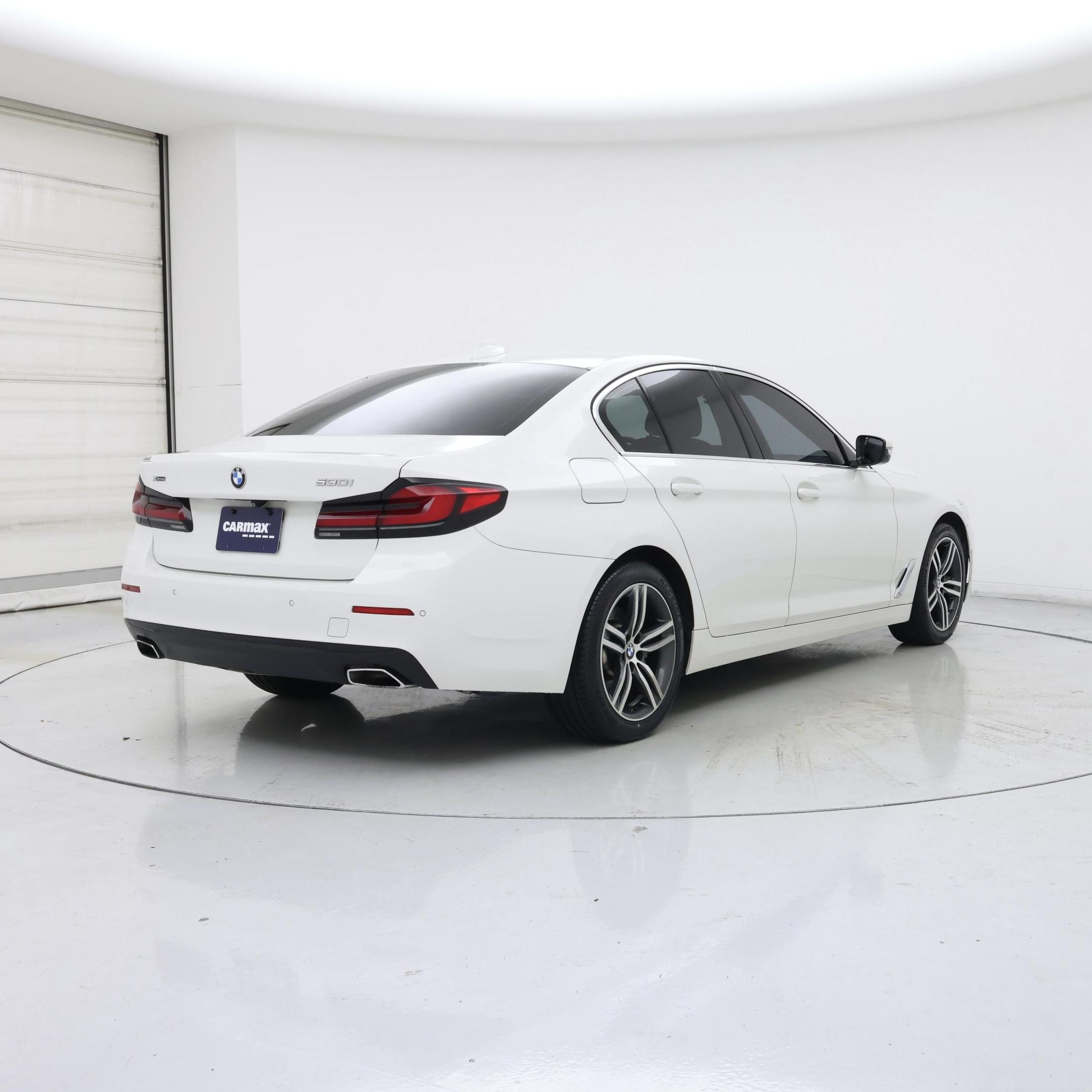 Thumbnail: 2021 BMW 5 Series - 8