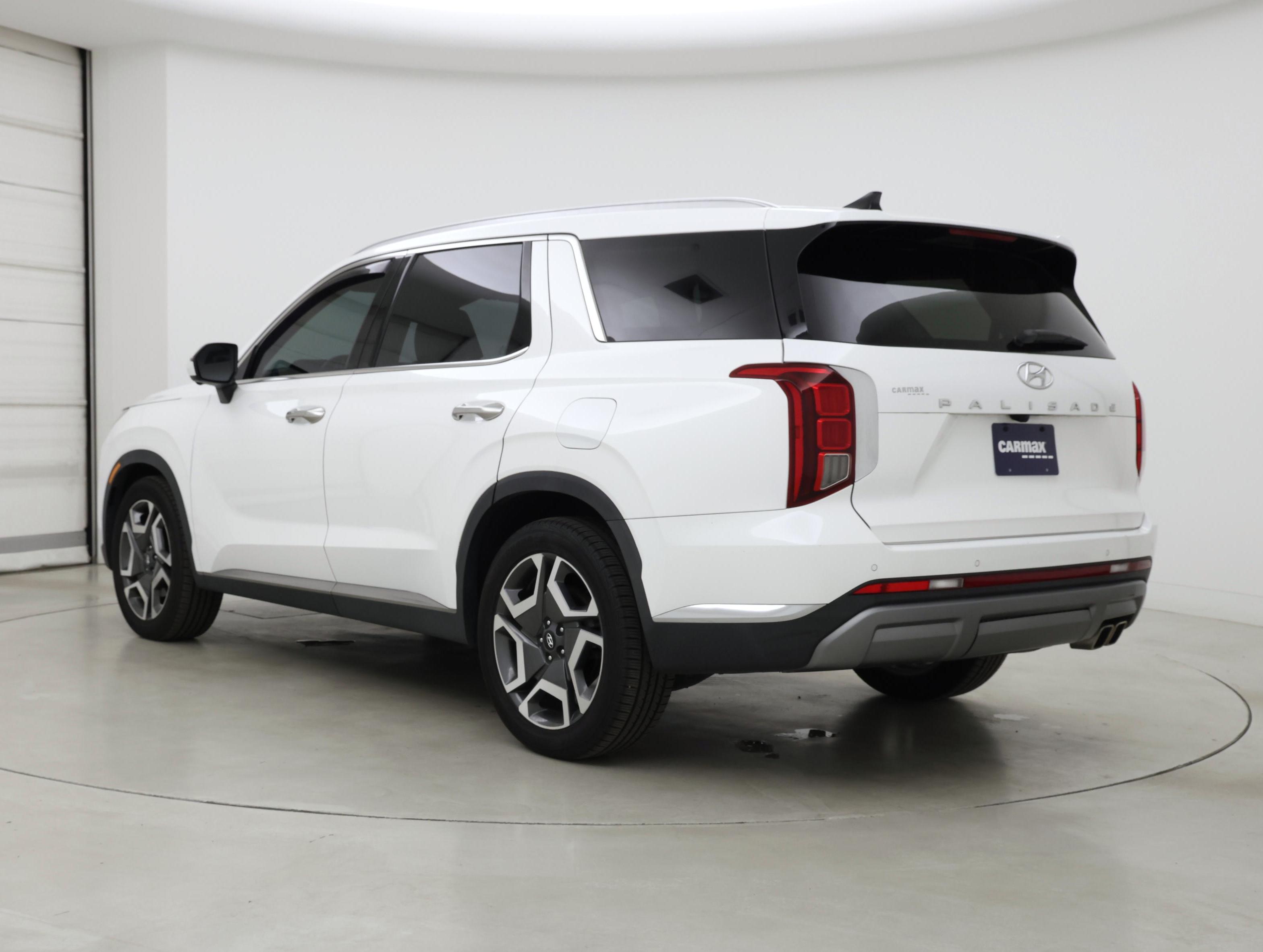 Thumbnail: 2023 Hyundai Palisade - 2