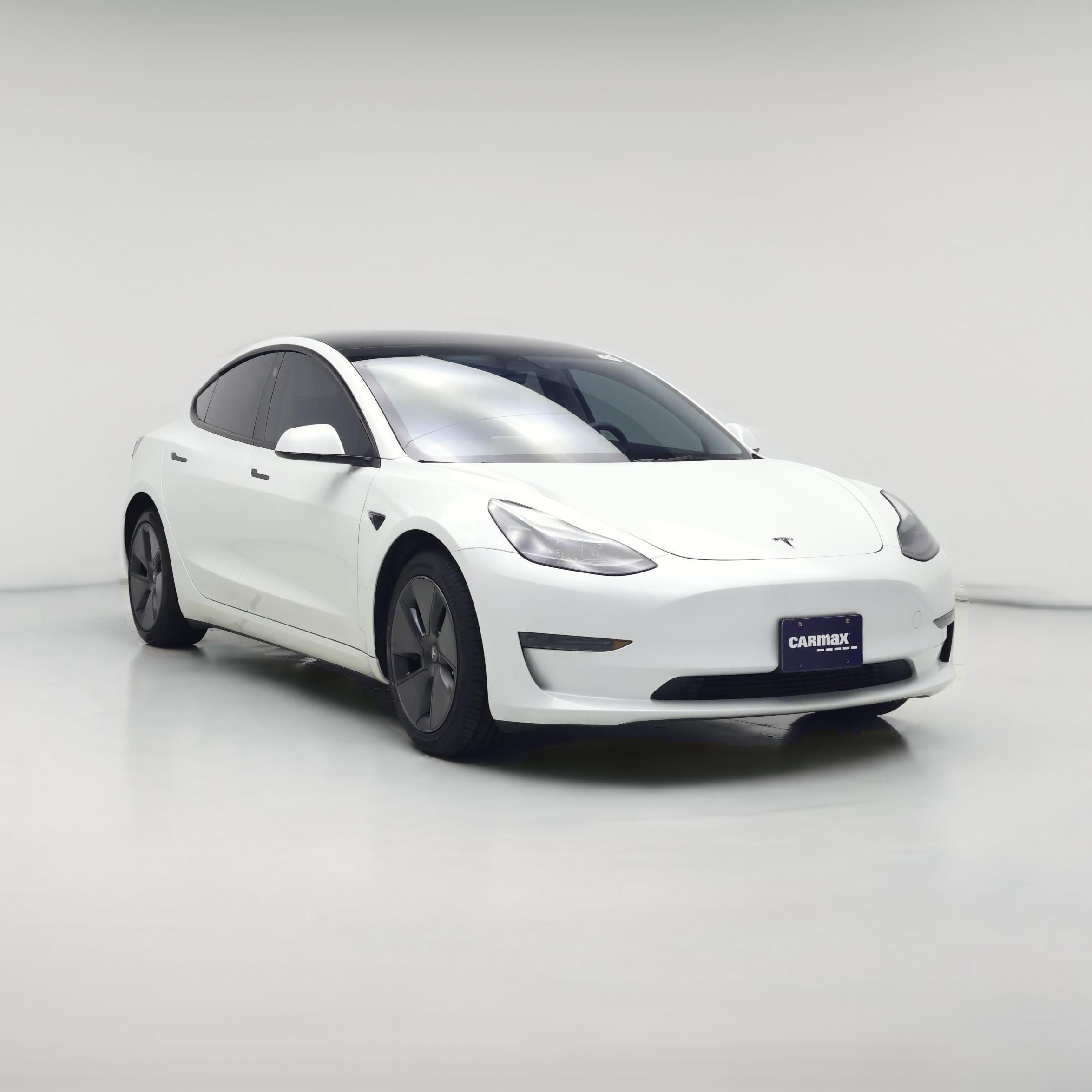 Thumbnail: 2023 Tesla Model 3 - 1