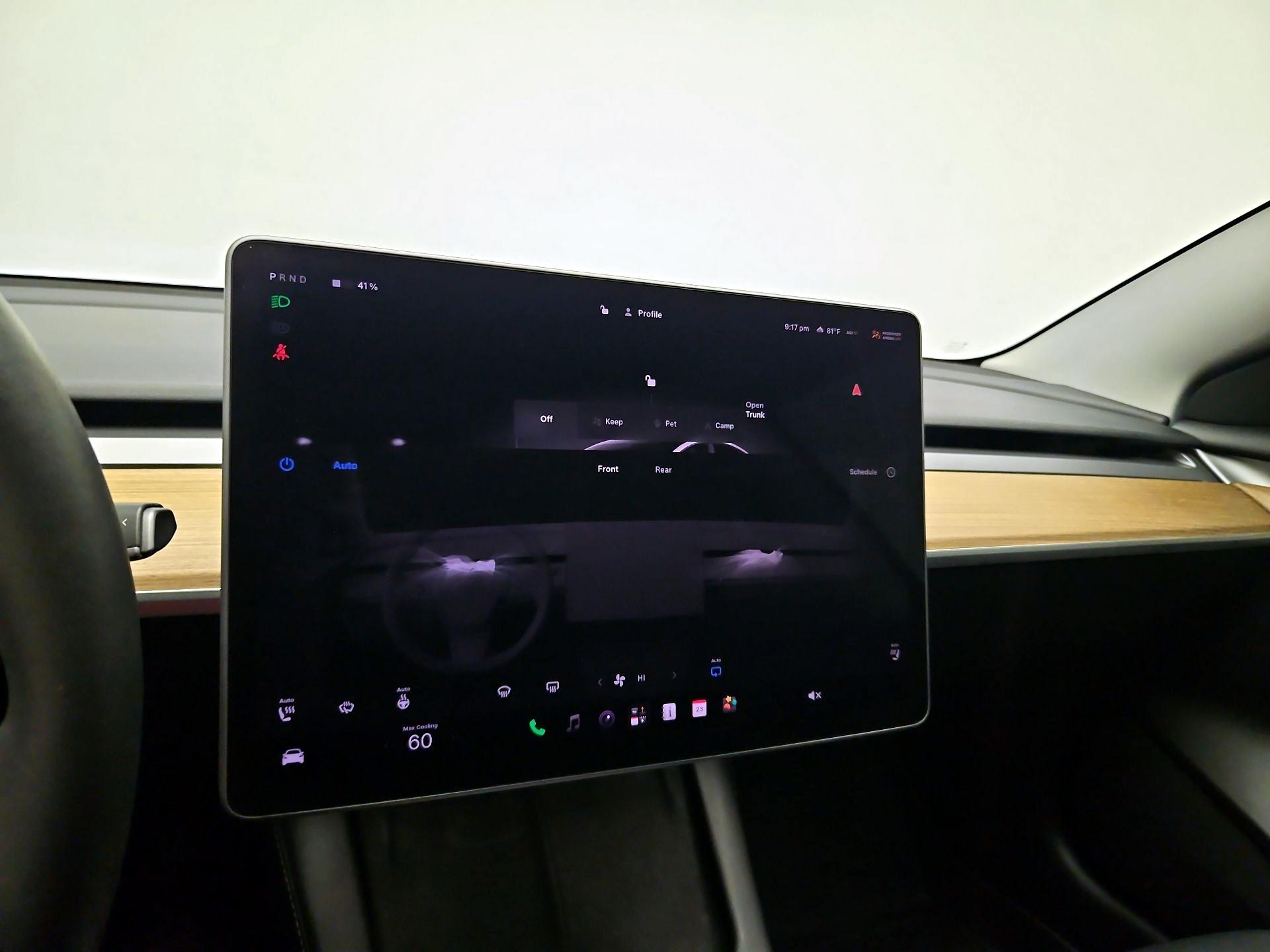 Thumbnail: 2023 Tesla Model 3 - 15