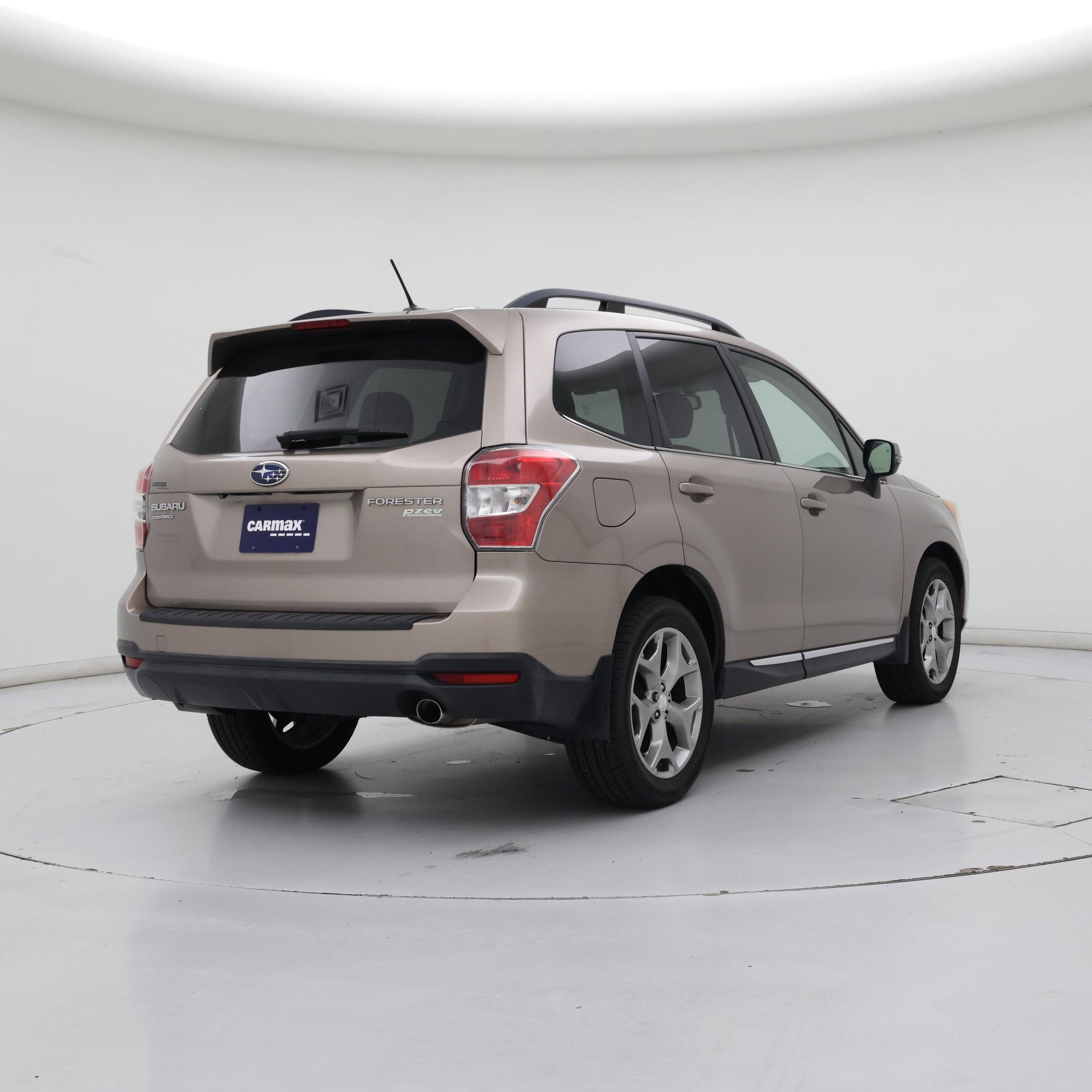 Thumbnail: 2015 Subaru Forester - 8
