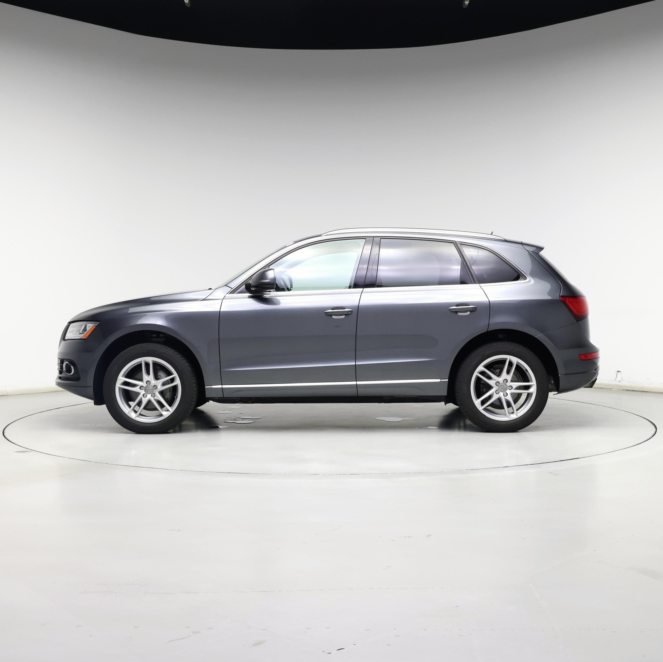 Thumbnail: 2017 Audi Q5 - 3