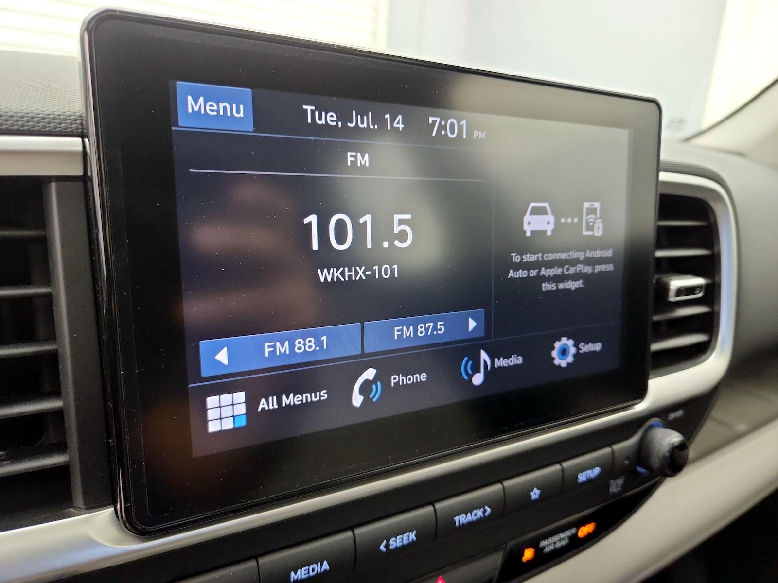 2024 Hyundai Venue SEL - Photo 16