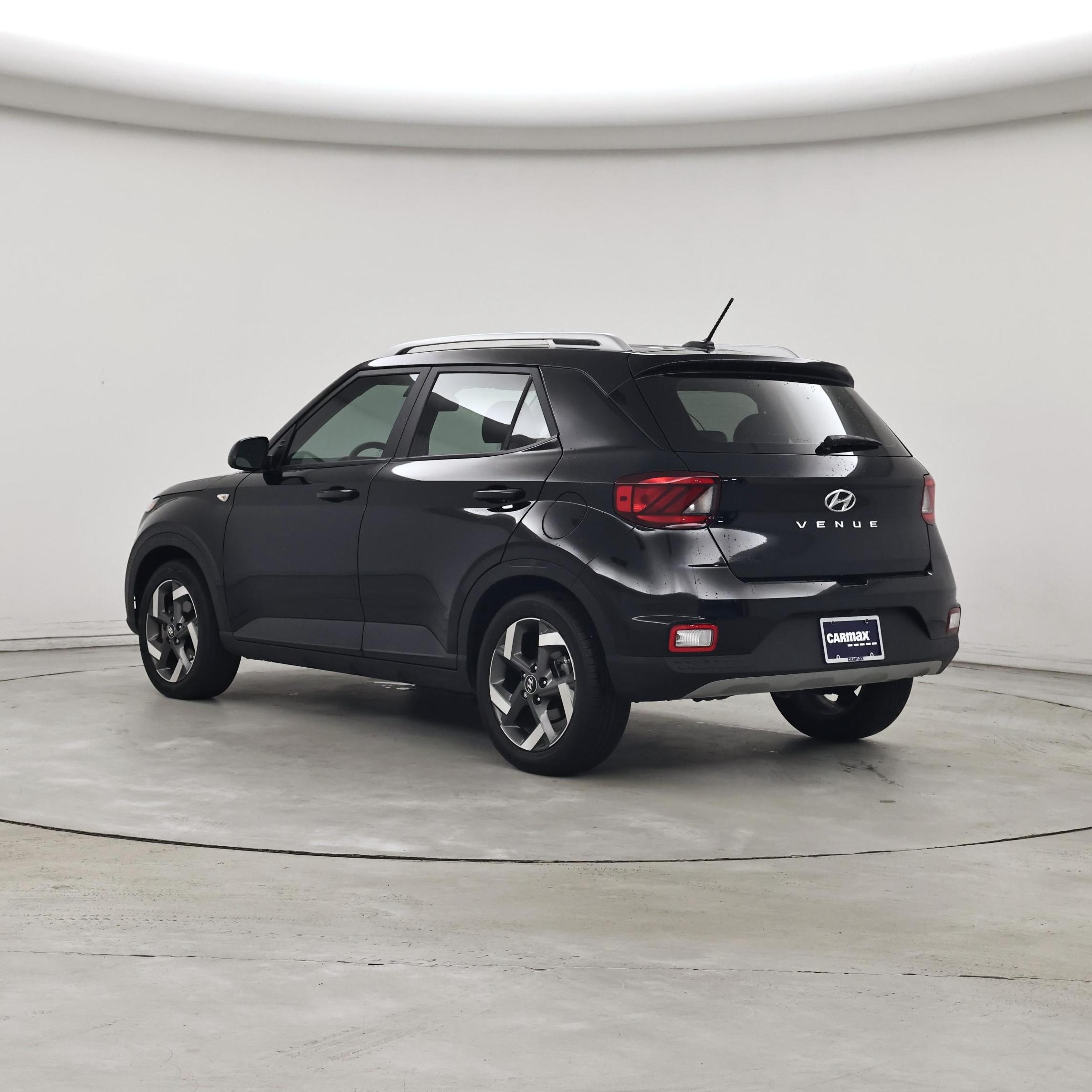 Thumbnail: 2024 Hyundai Venue - 2