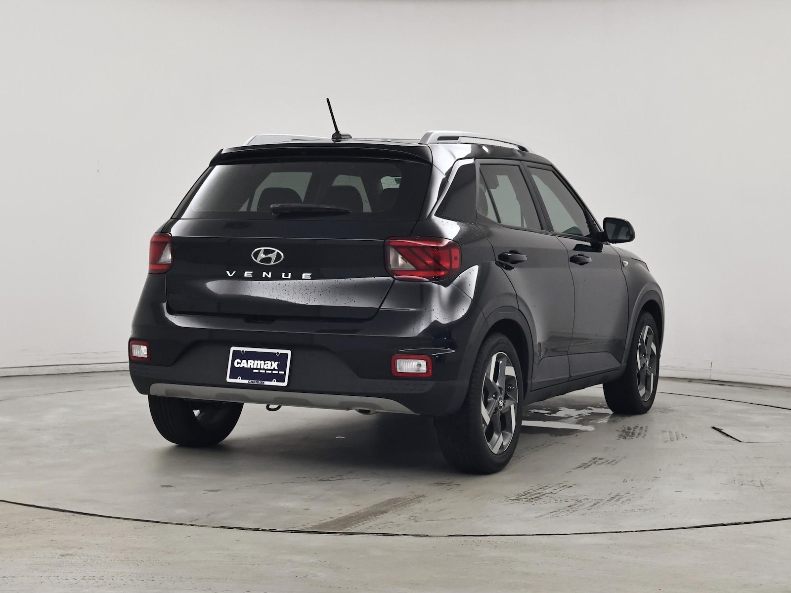 2024 Hyundai Venue SEL - Photo 9