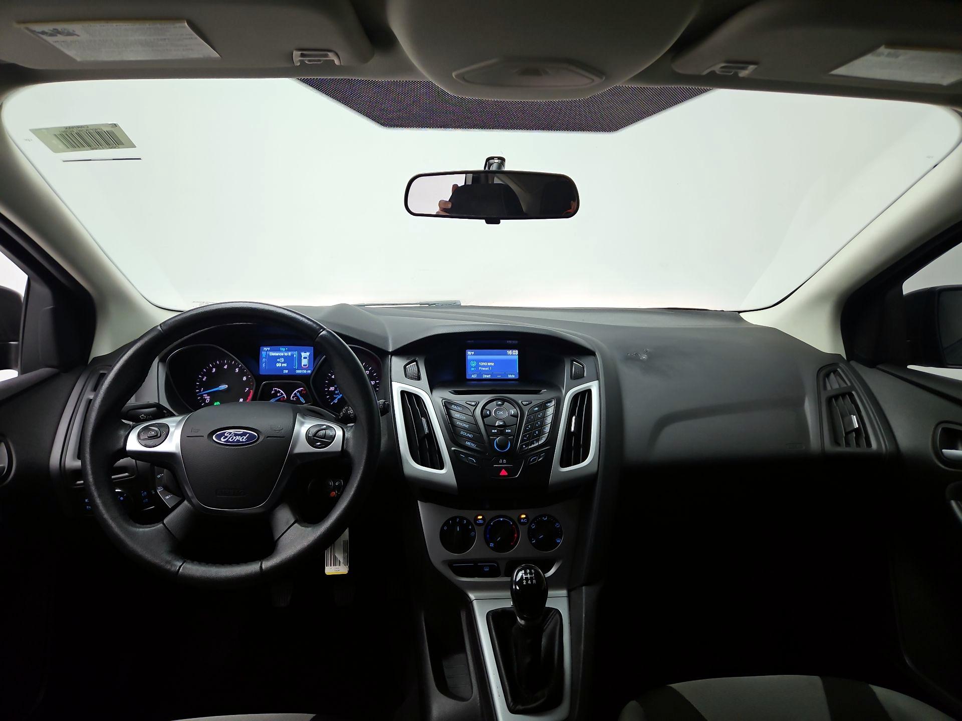 Thumbnail: 2014 Ford Focus - 9