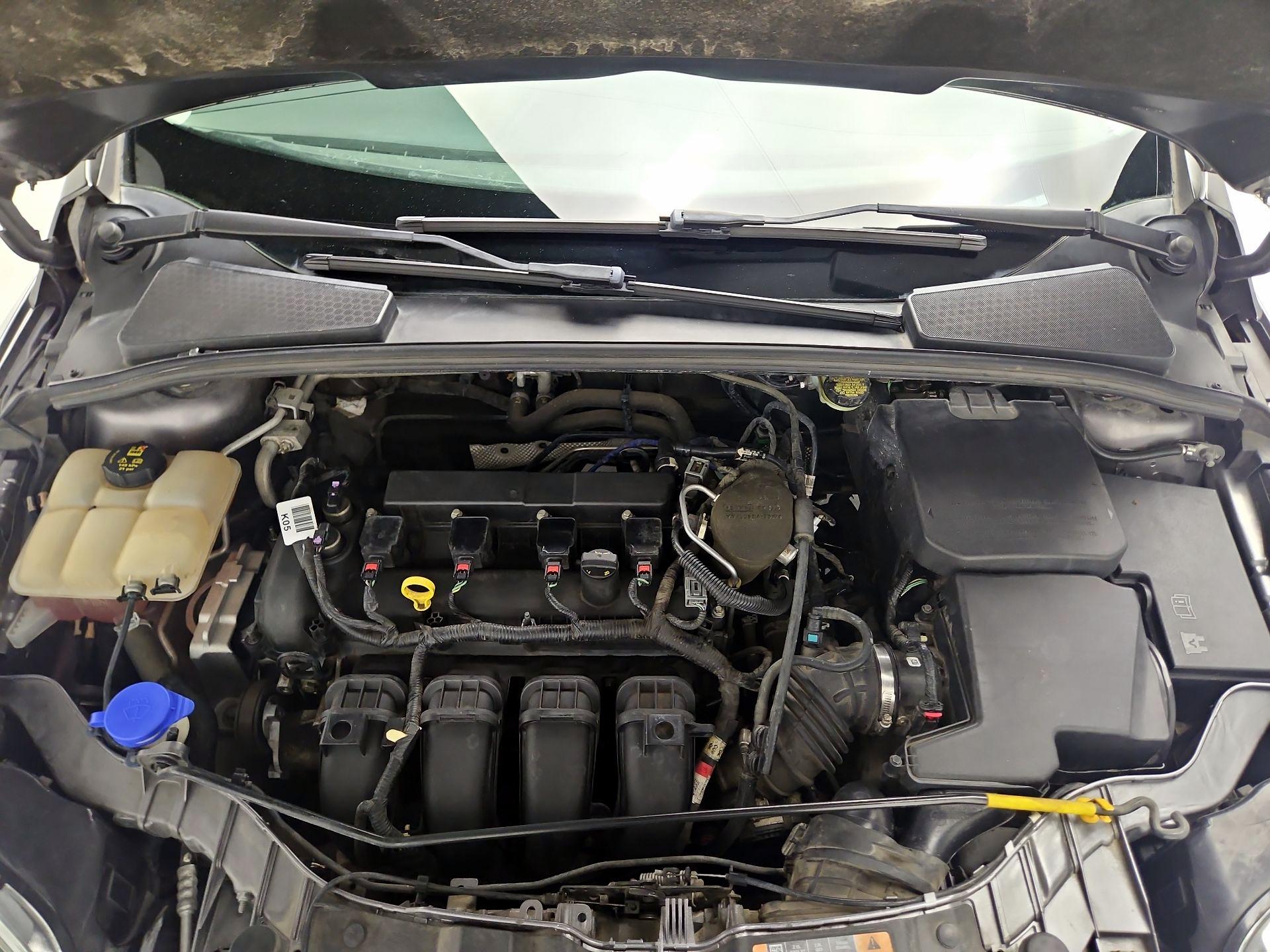 Thumbnail: 2014 Ford Focus - 20