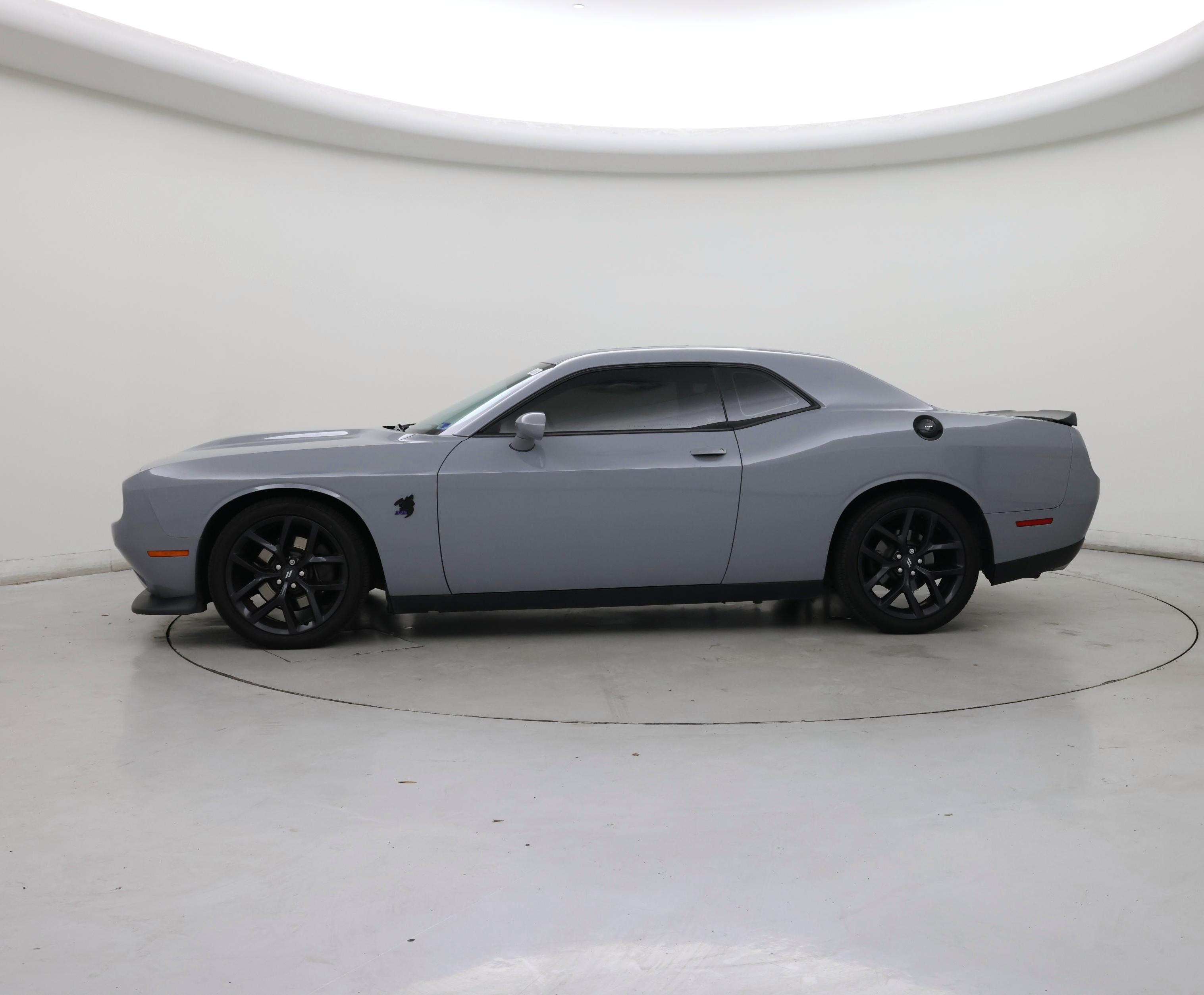 Thumbnail: 2020 Dodge Challenger - 3