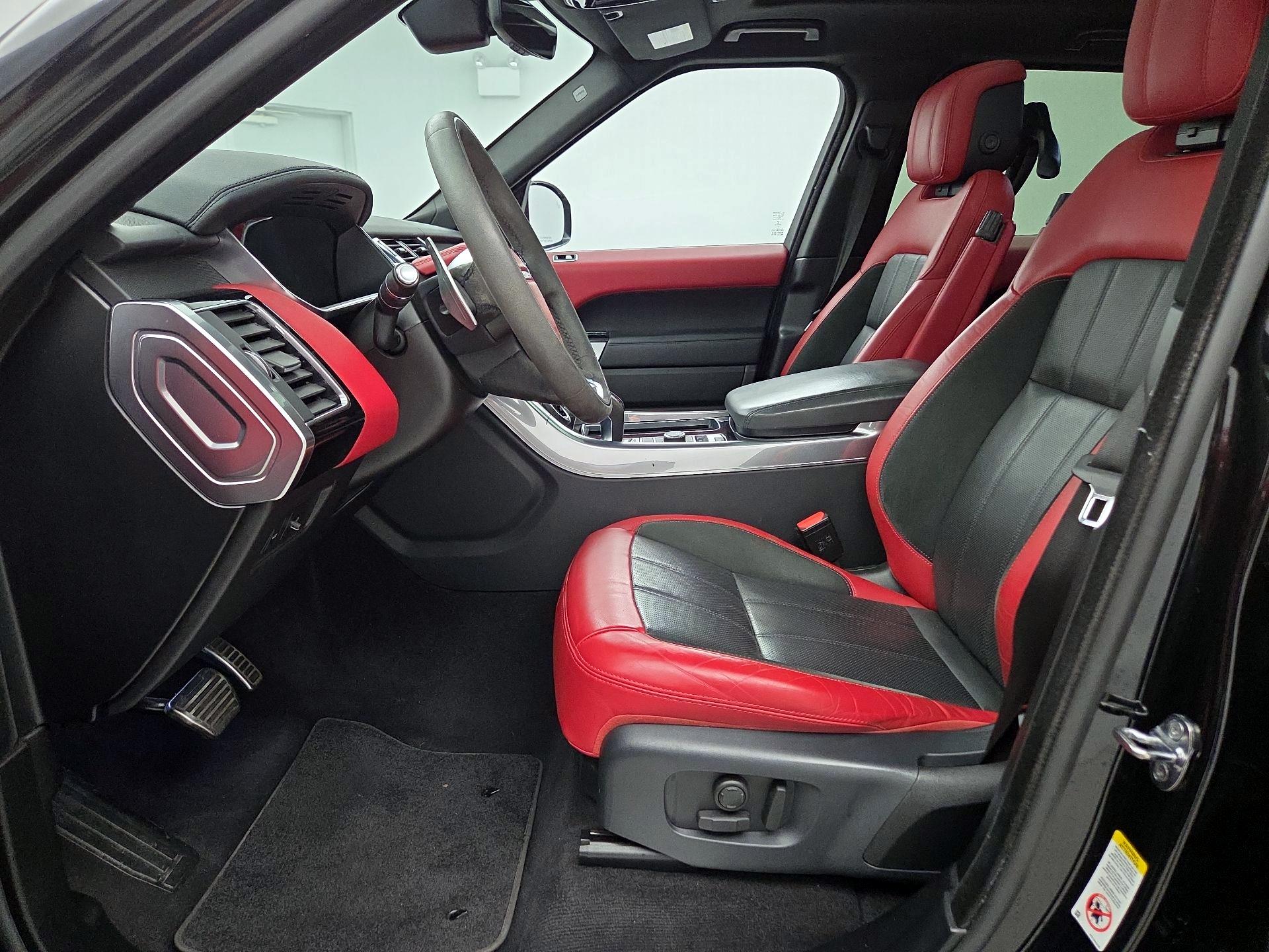 Thumbnail: 2021 Land Rover Range Rover Sport - 11