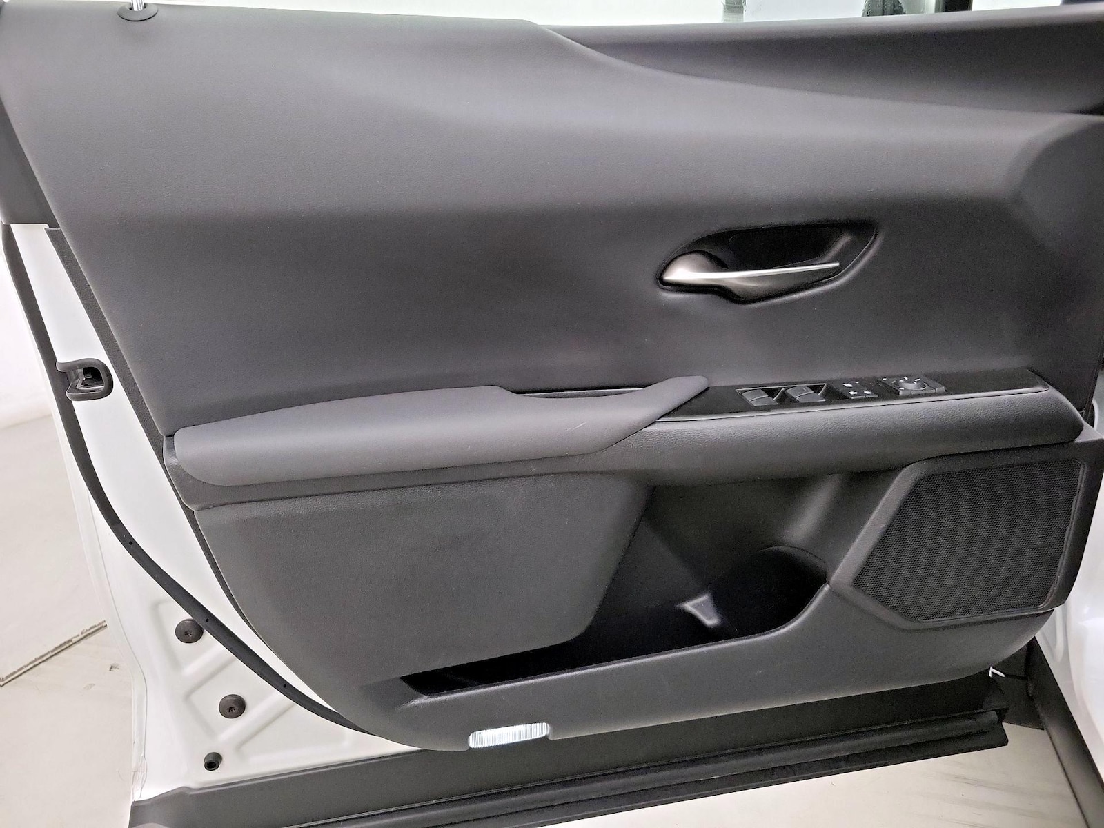 2021 Lexus UX Hybrid 250h - Photo 13