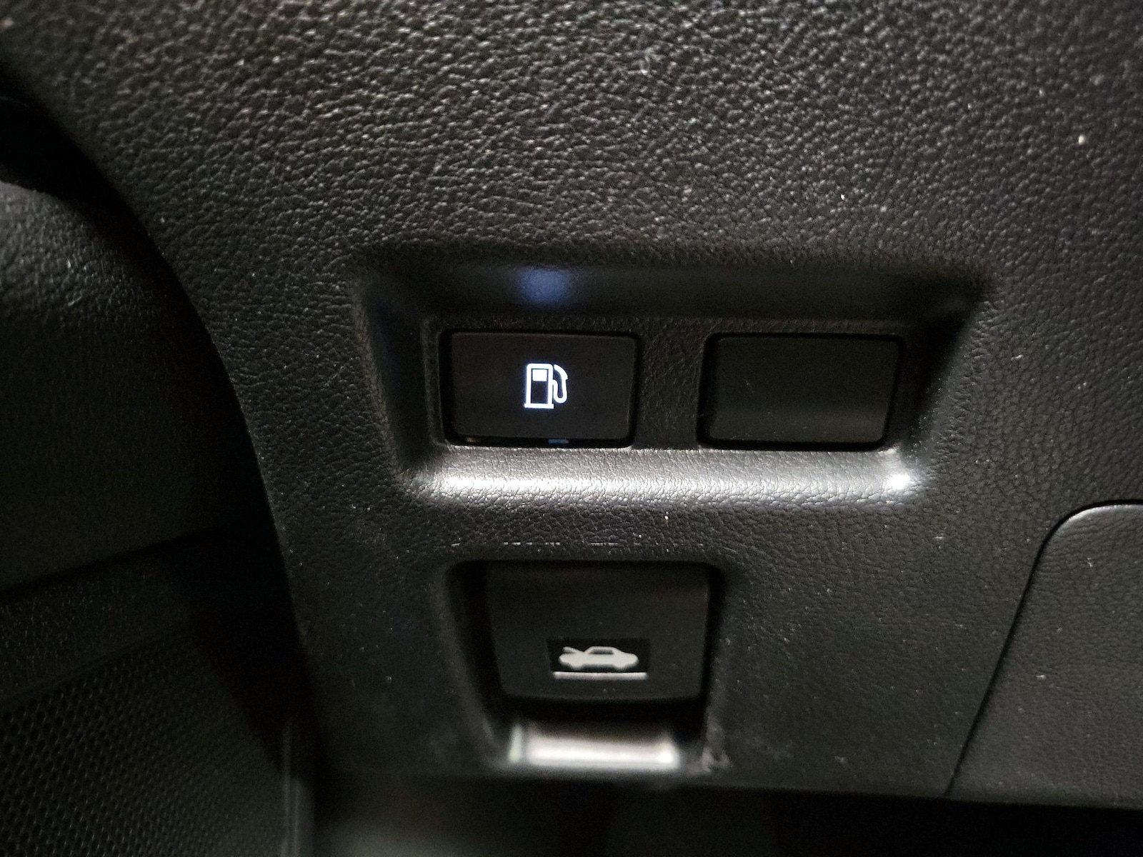 2021 Lexus UX Hybrid 250h - Photo 14