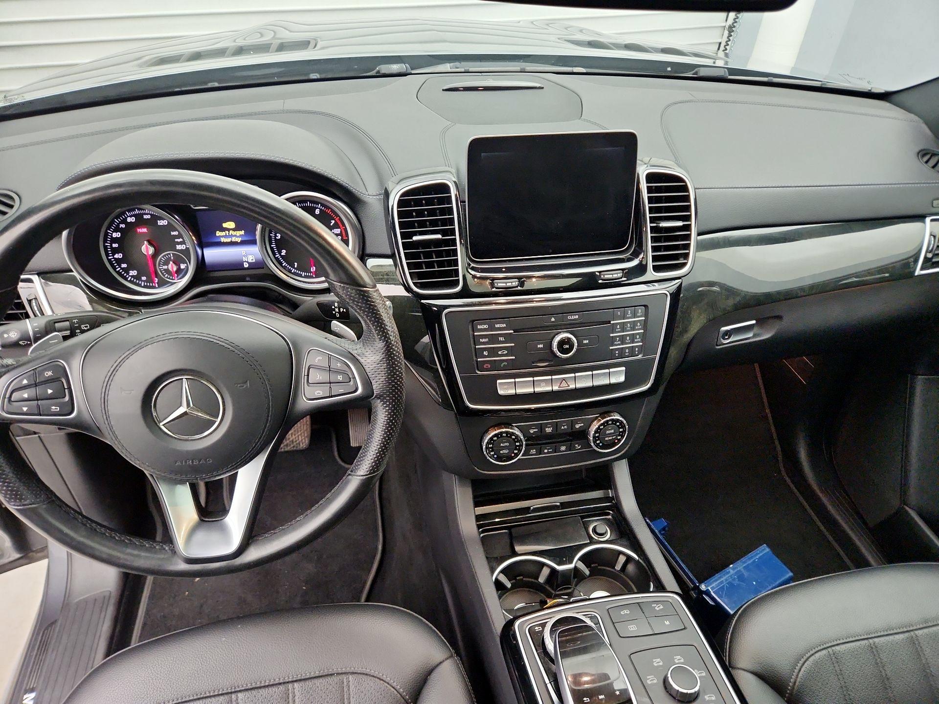 Thumbnail: 2017 Mercedes-Benz GLS - 9