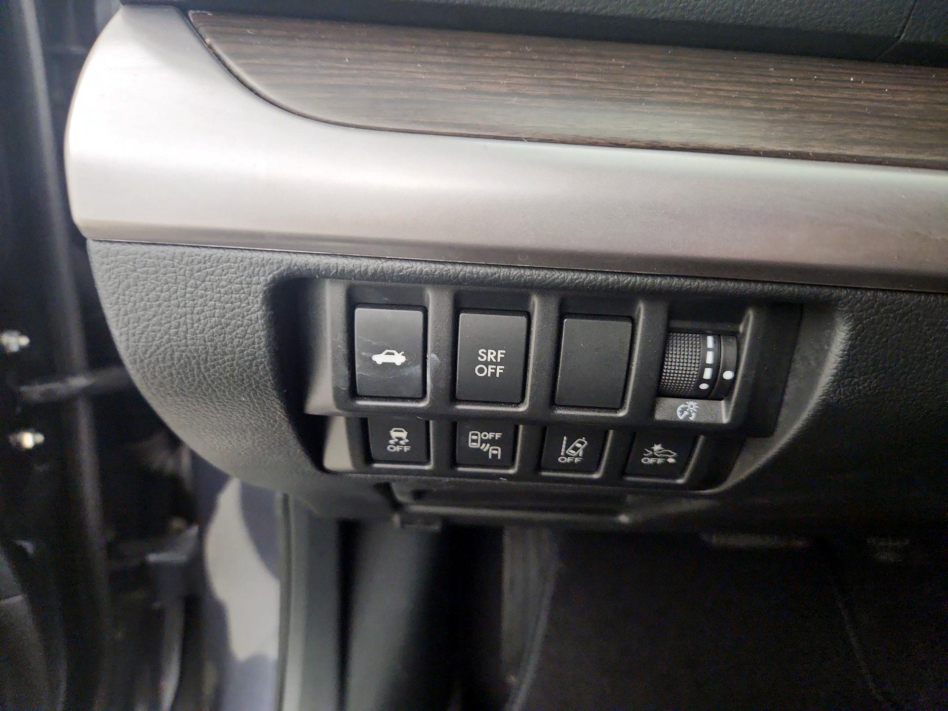 Thumbnail: 2015 Subaru Legacy - 13