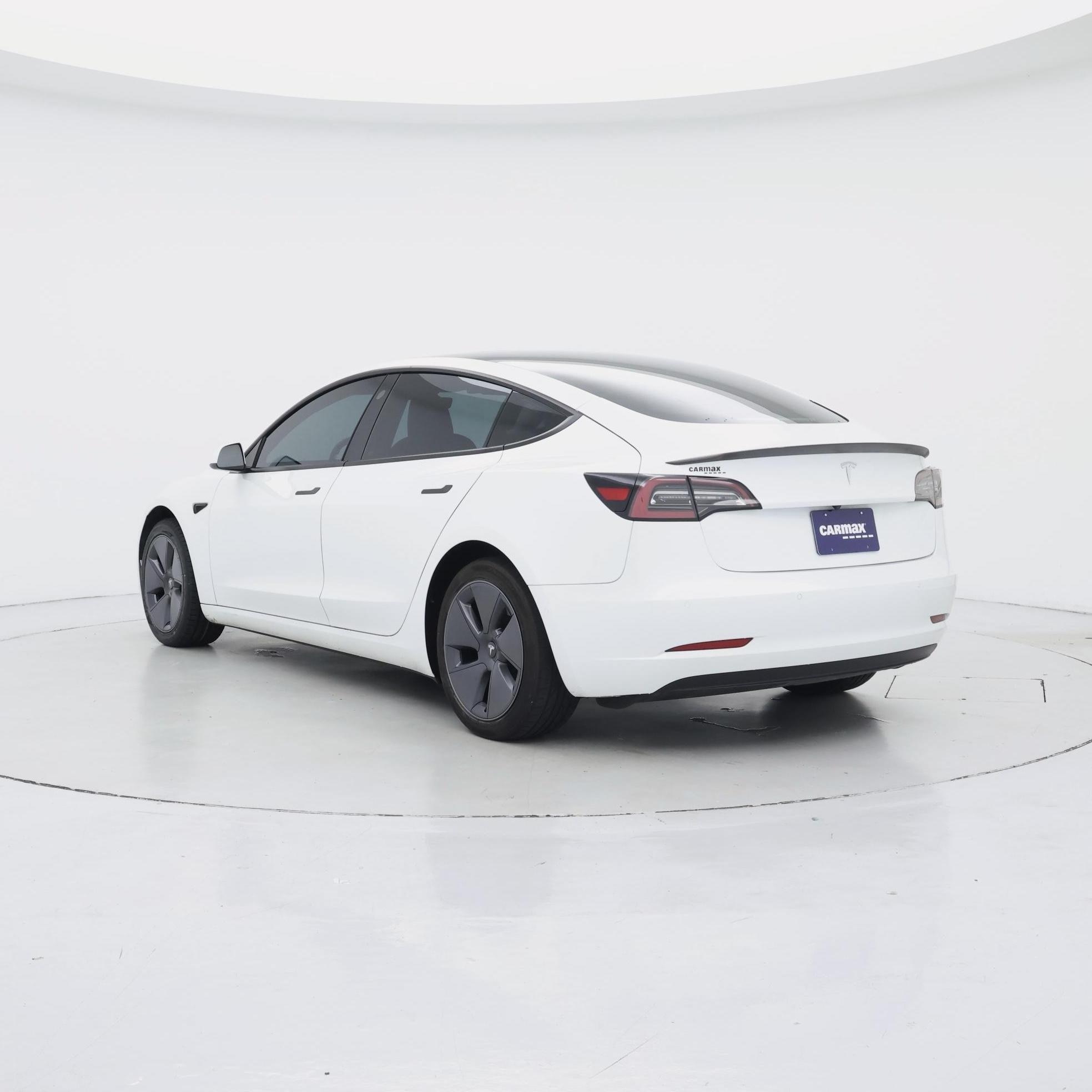 Thumbnail: 2022 Tesla Model 3 - 2