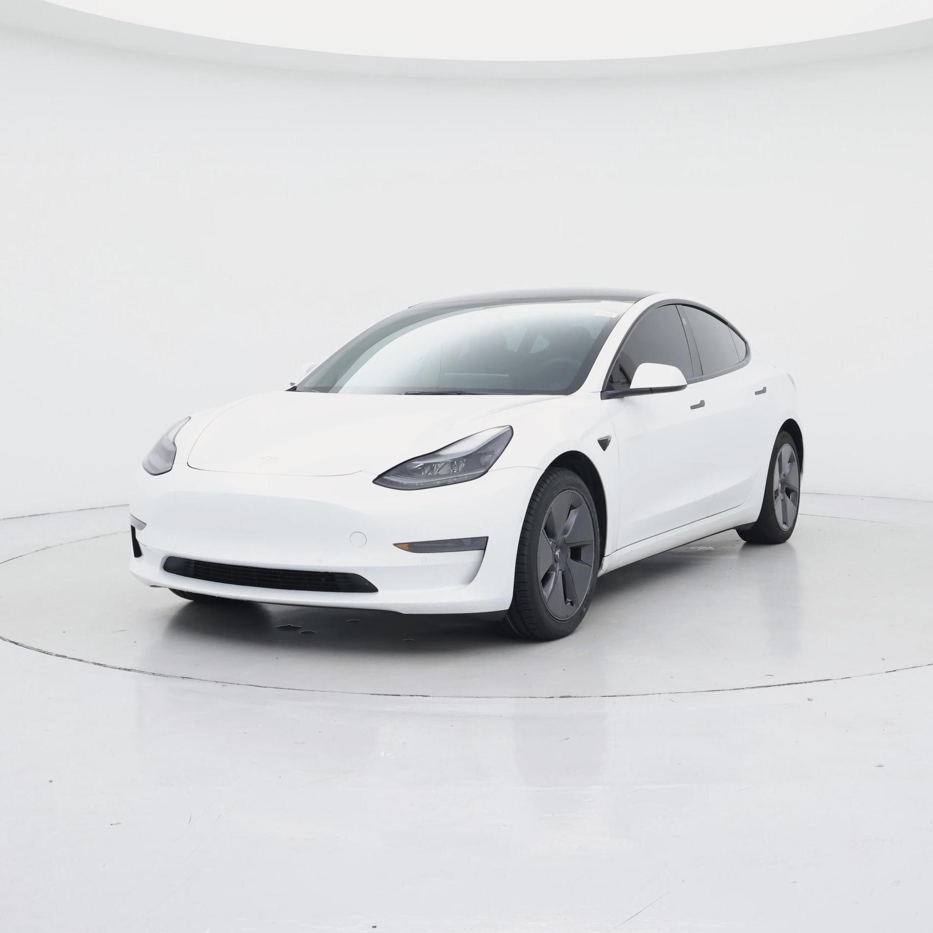 Thumbnail: 2022 Tesla Model 3 - 4