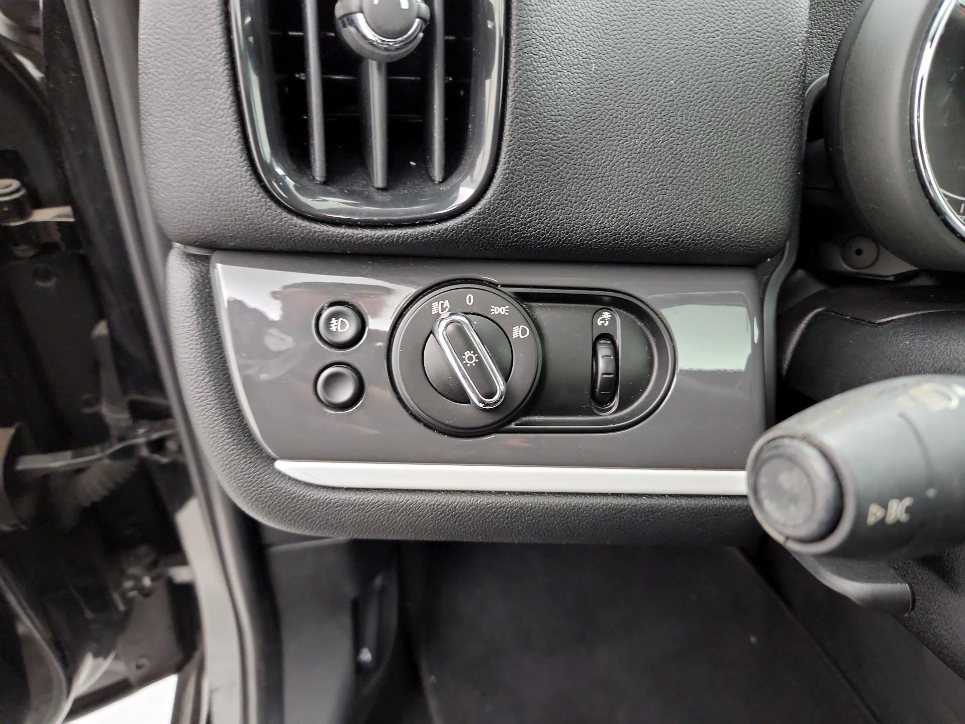Thumbnail: 2018 MINI Cooper Countryman - 13
