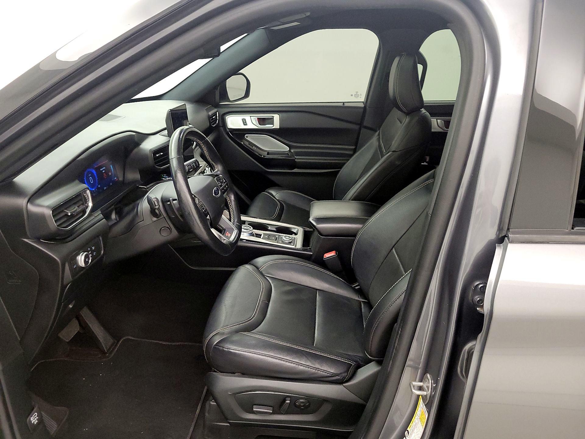 Thumbnail: 2021 Ford Explorer - 11