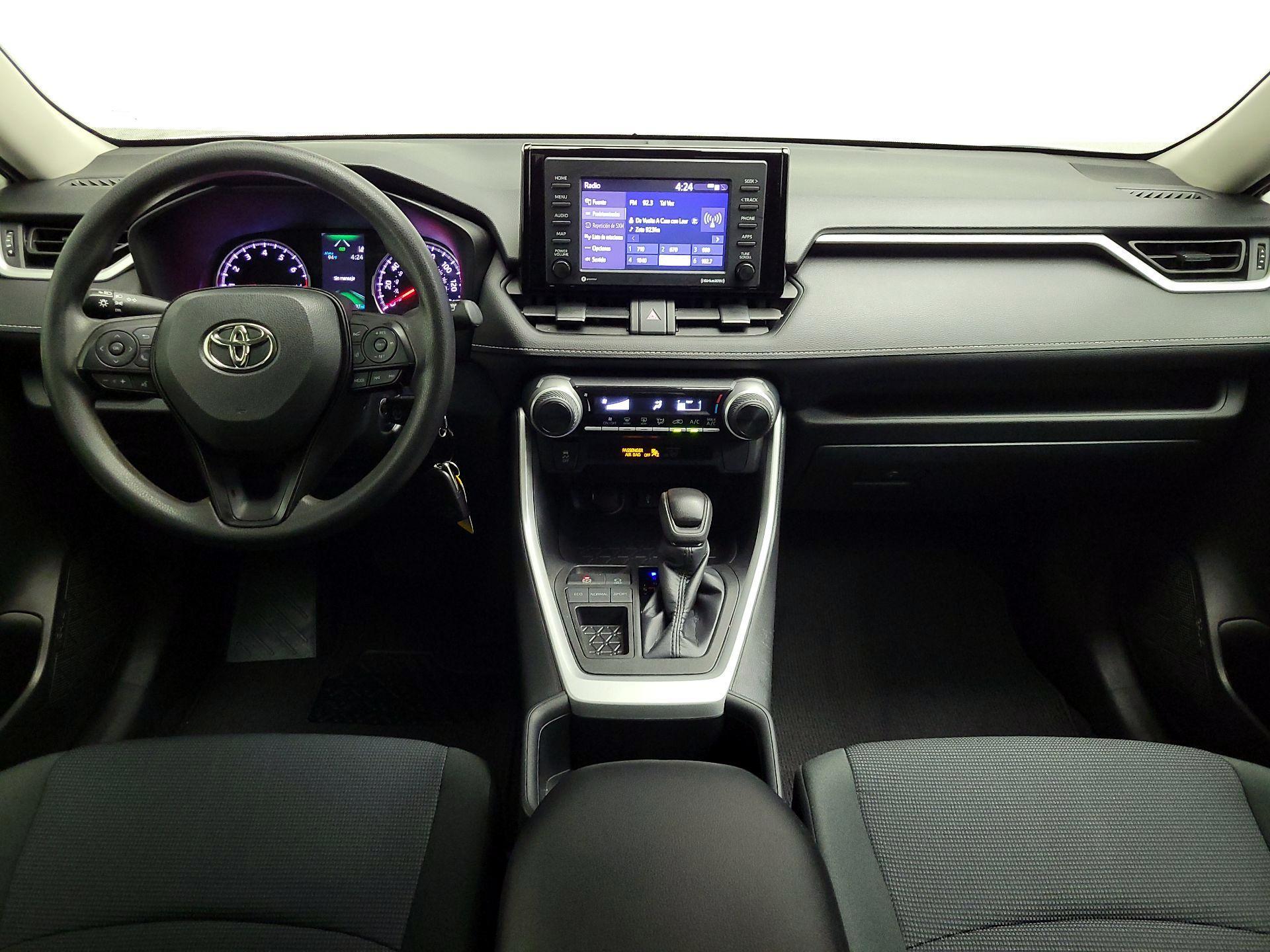 Thumbnail: 2022 Toyota RAV4 - 9