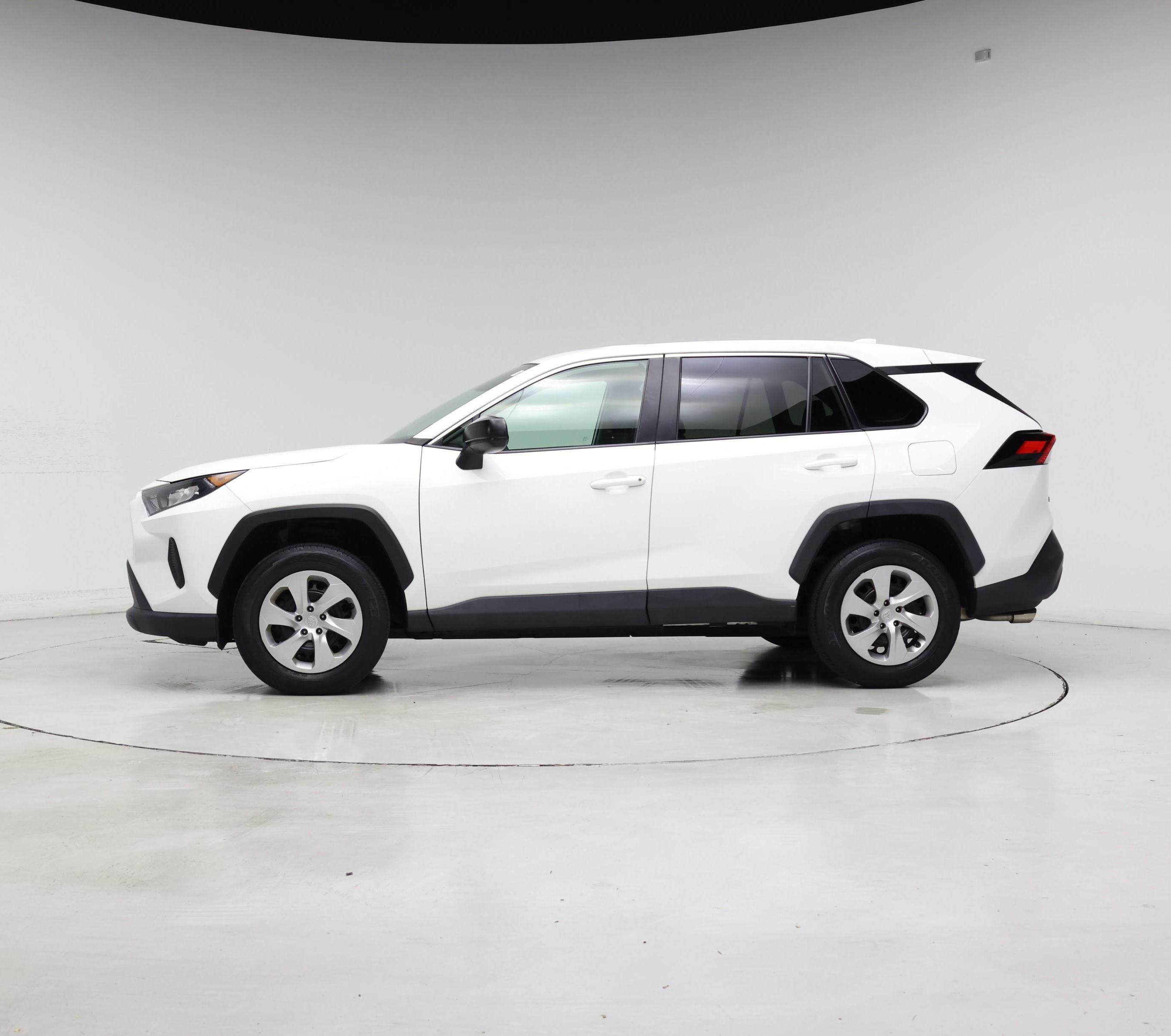 Thumbnail: 2022 Toyota RAV4 - 3