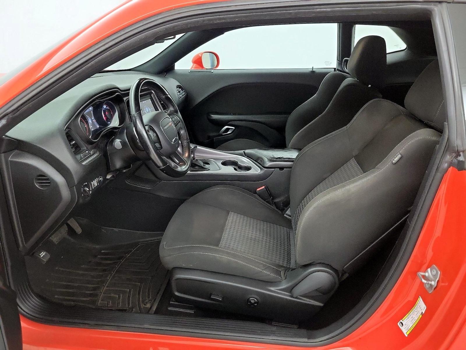 Power Seat(s) & Side Airbags