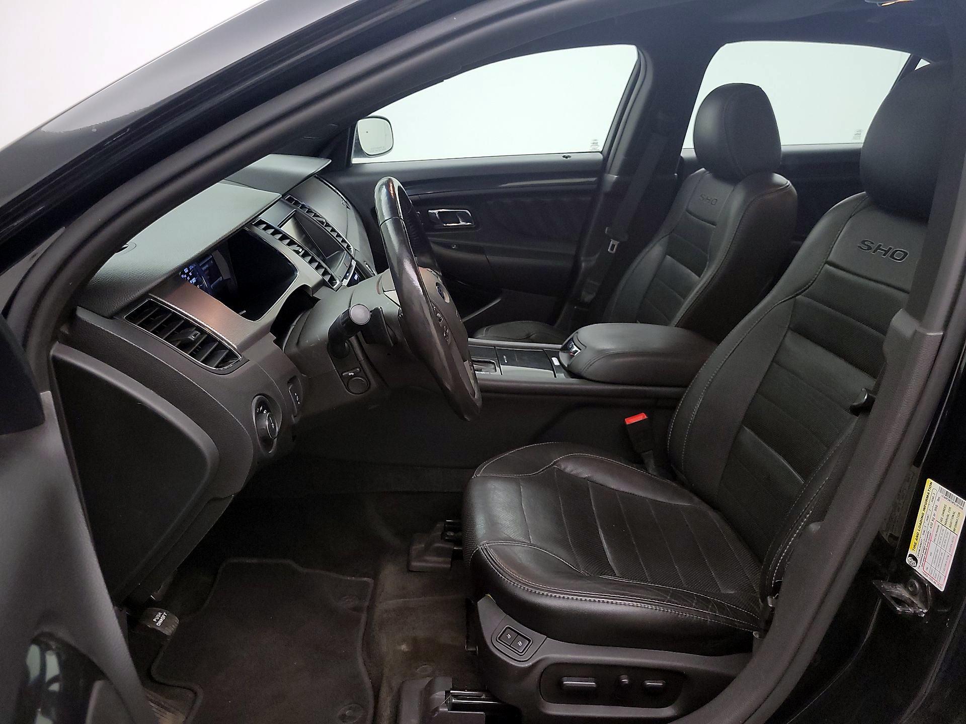 Thumbnail: 2015 Ford Taurus - 11