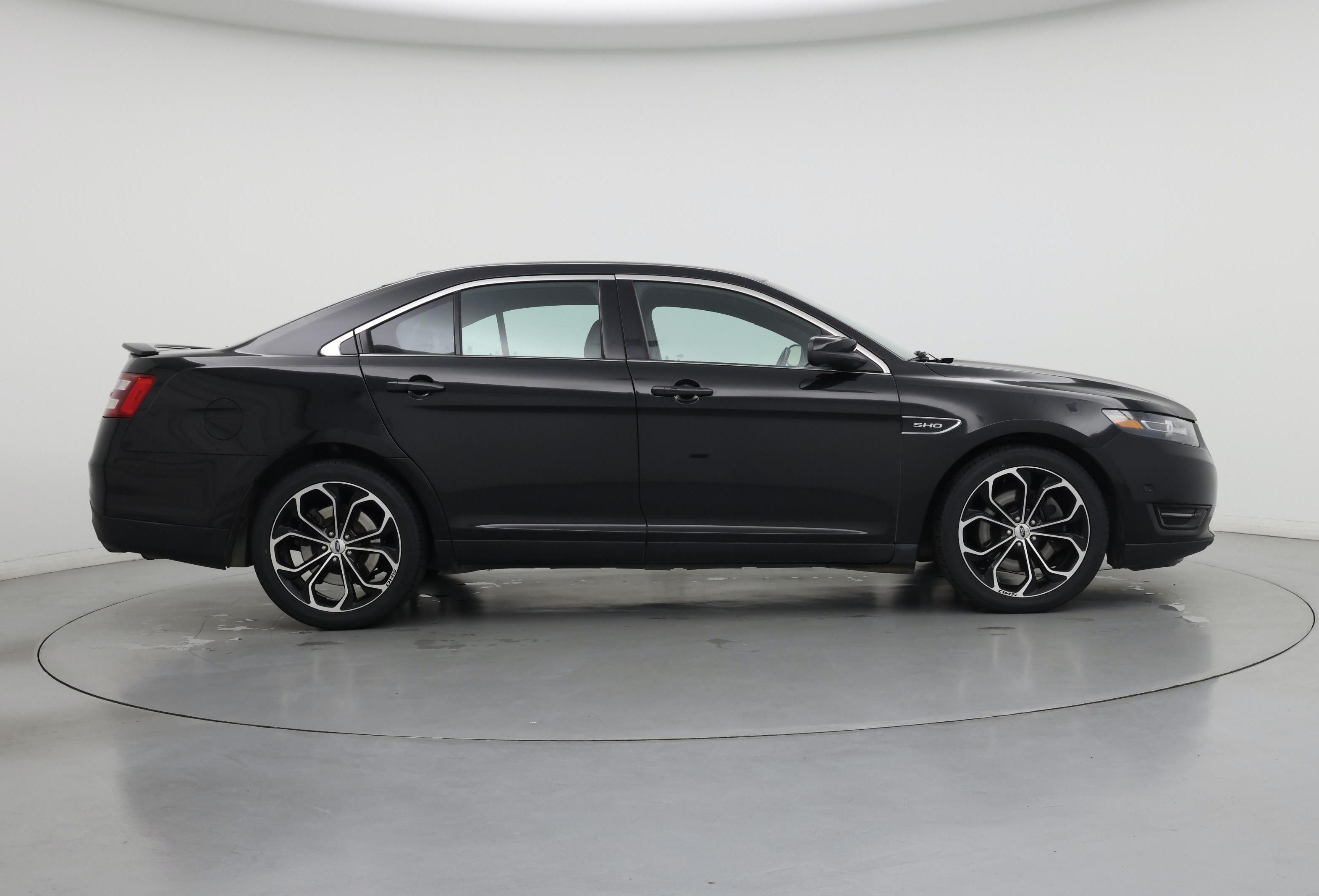 Thumbnail: 2015 Ford Taurus - 7
