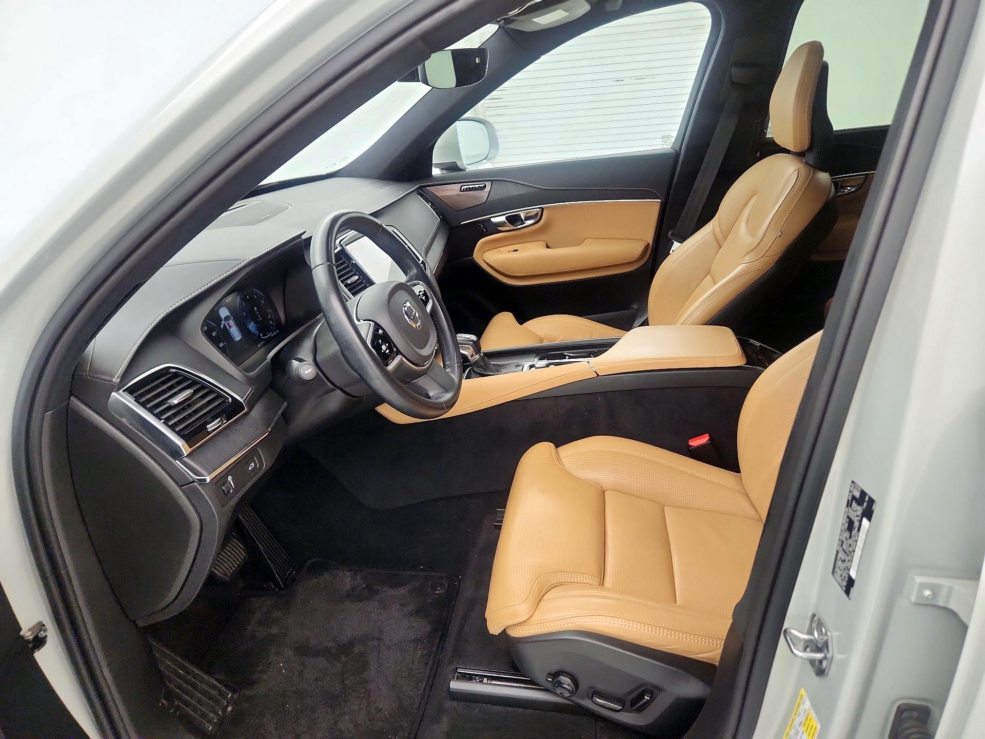Thumbnail: 2021 Volvo XC90 - 11