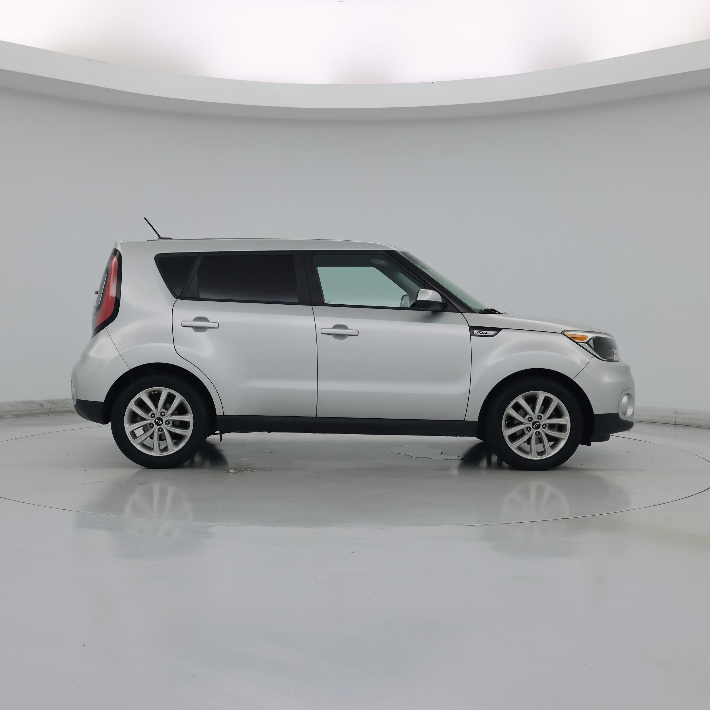Thumbnail: 2017 Kia Soul - 7