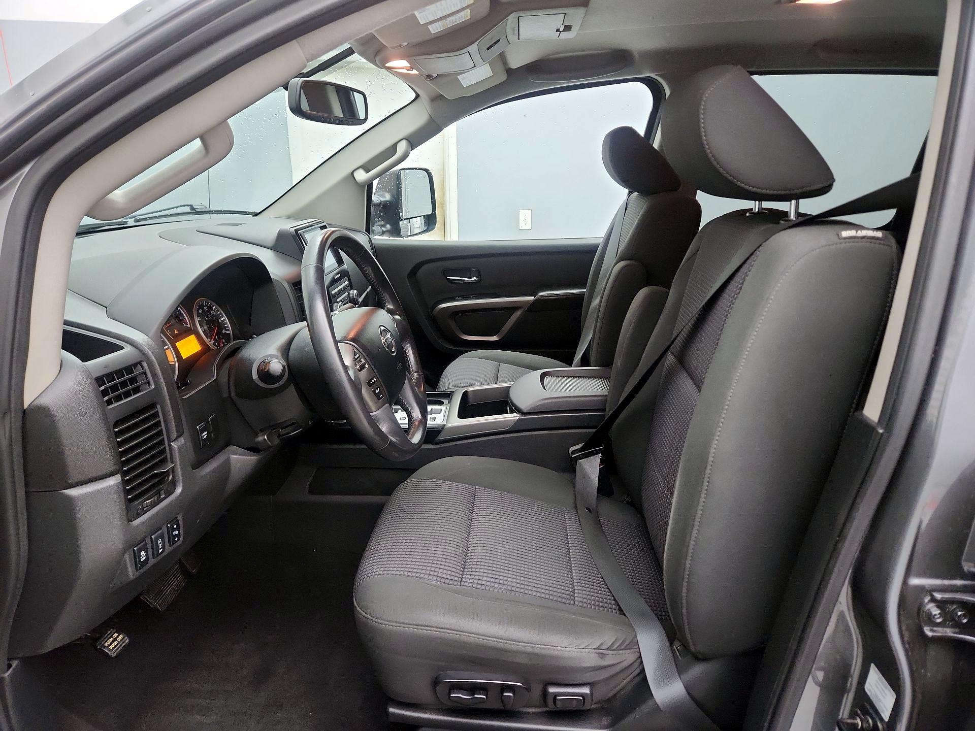 Thumbnail: 2015 Nissan Titan - 11