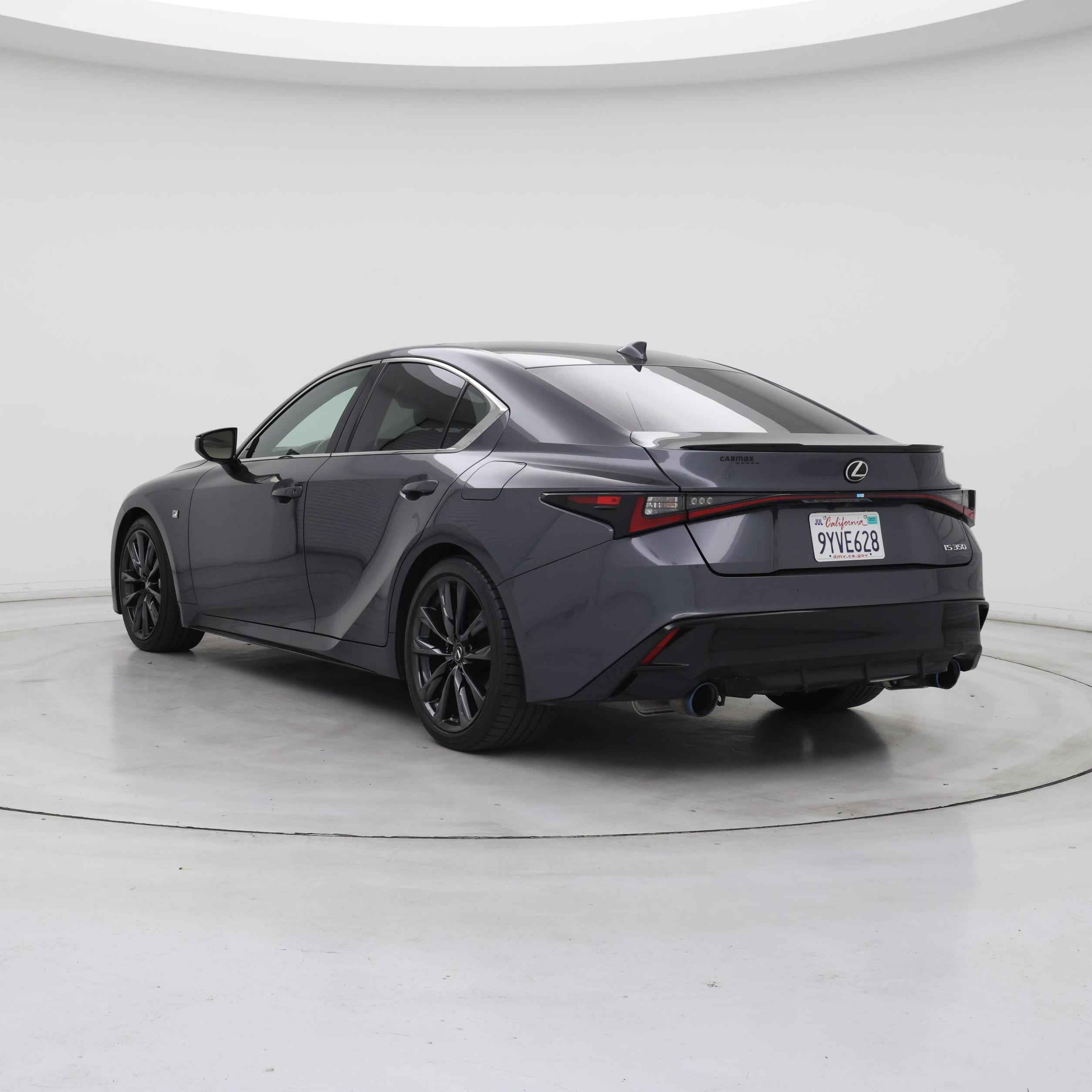 Thumbnail: 2022 Lexus IS - 2