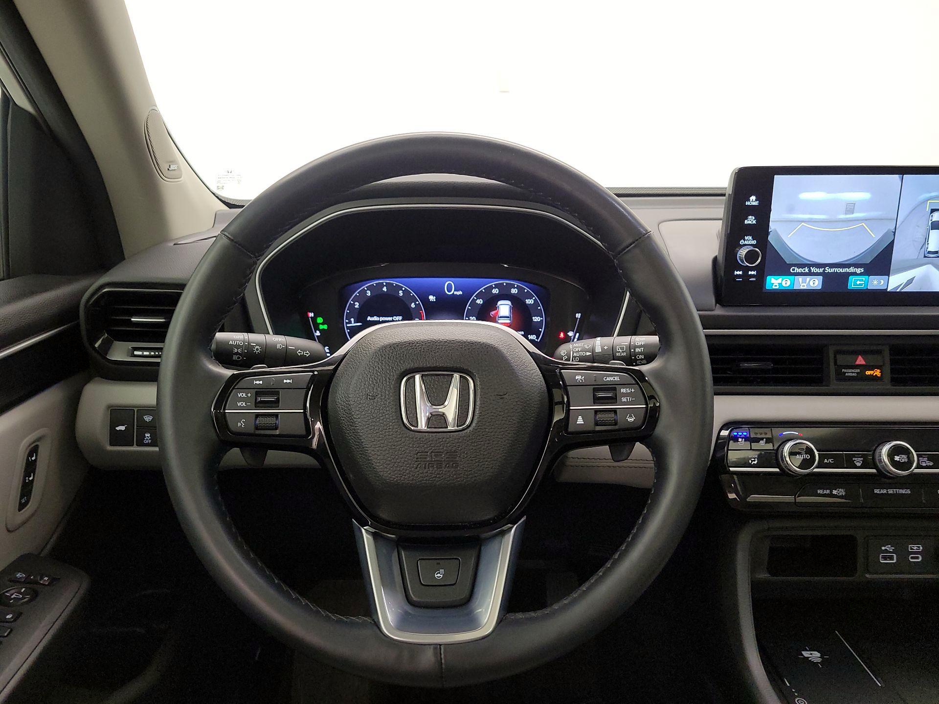Thumbnail: 2025 Honda Pilot - 10