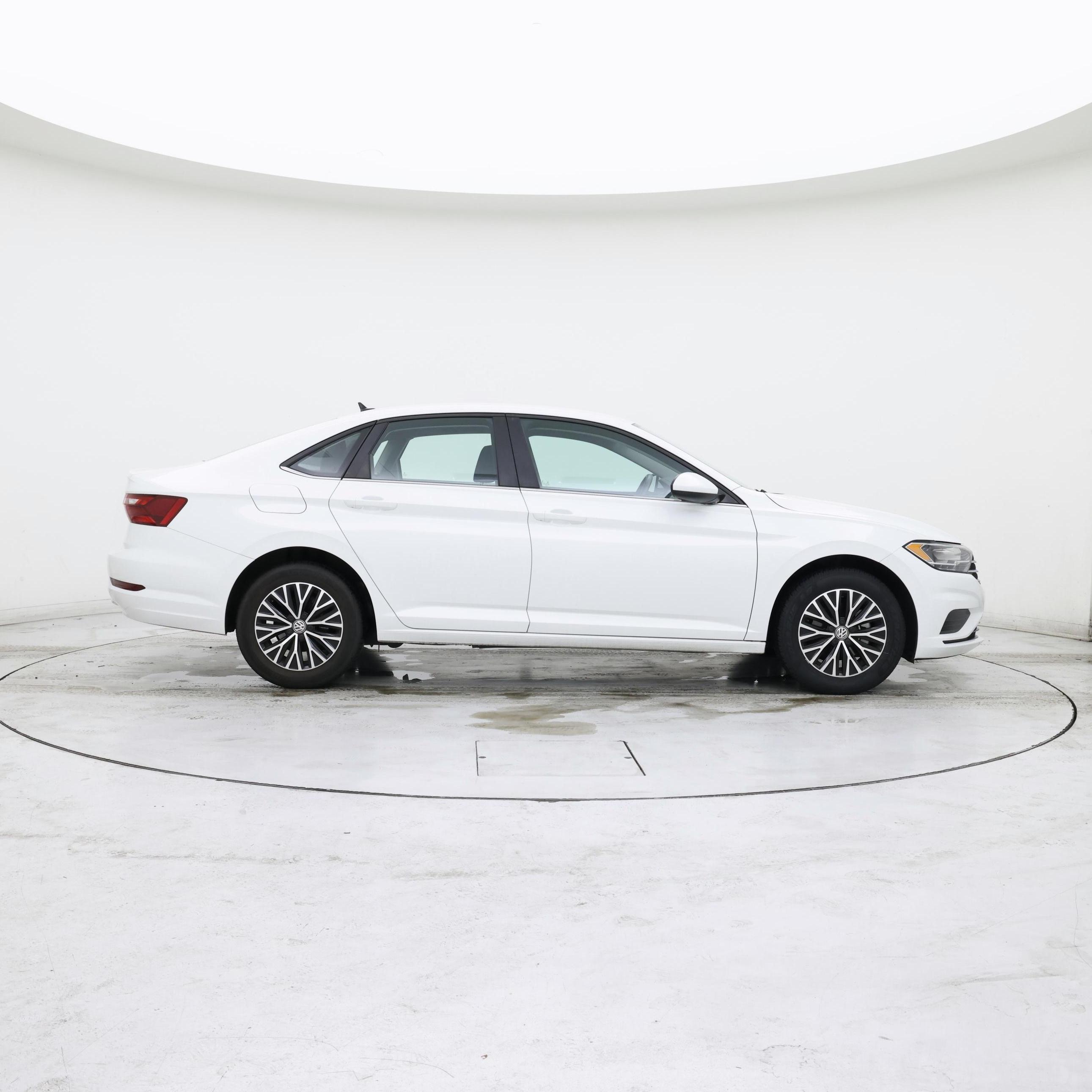 Thumbnail: 2021 Volkswagen Jetta - 7