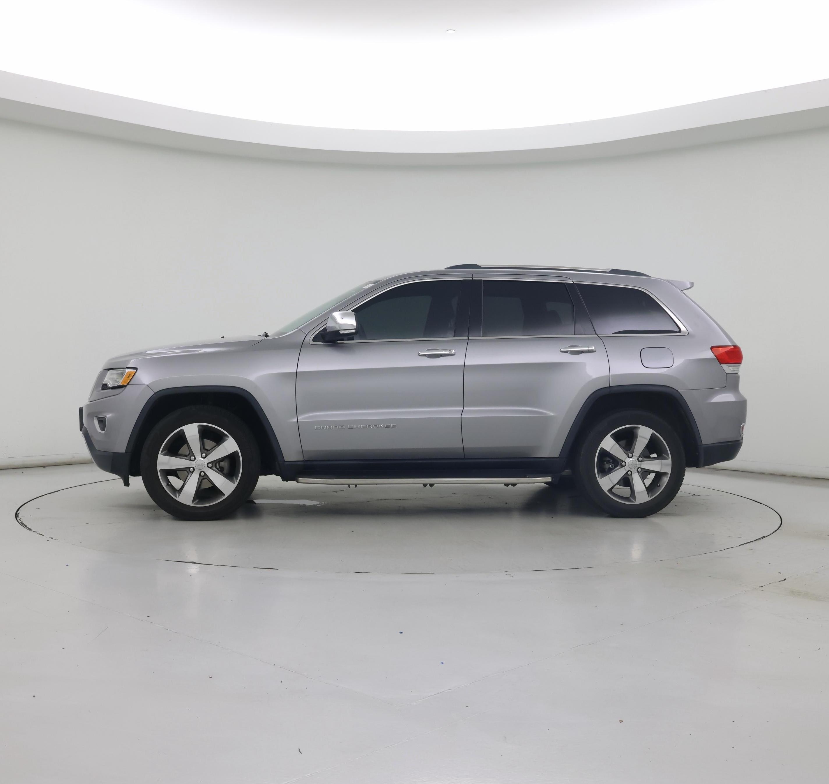 Thumbnail: 2015 Jeep Grand Cherokee - 3