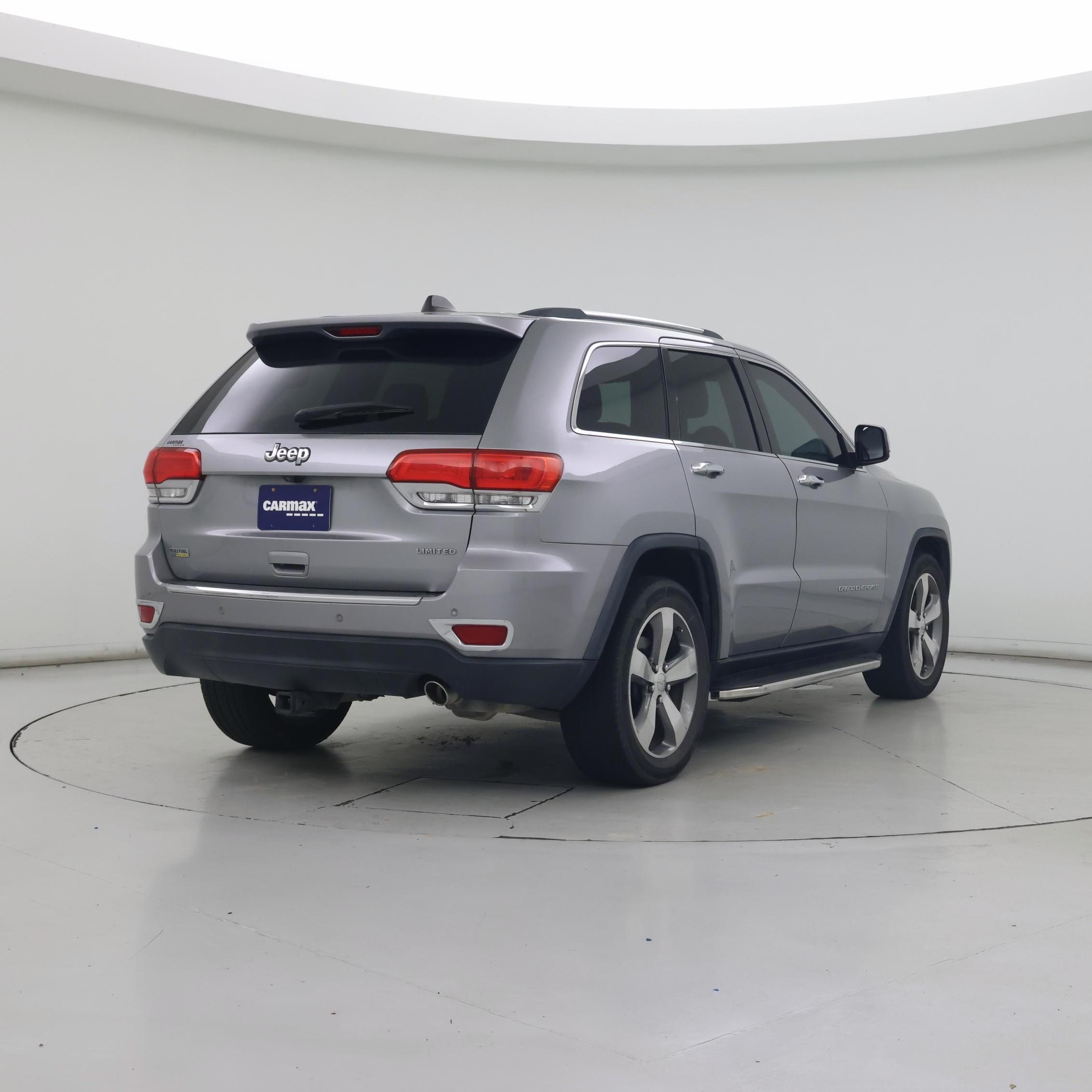 Thumbnail: 2015 Jeep Grand Cherokee - 8