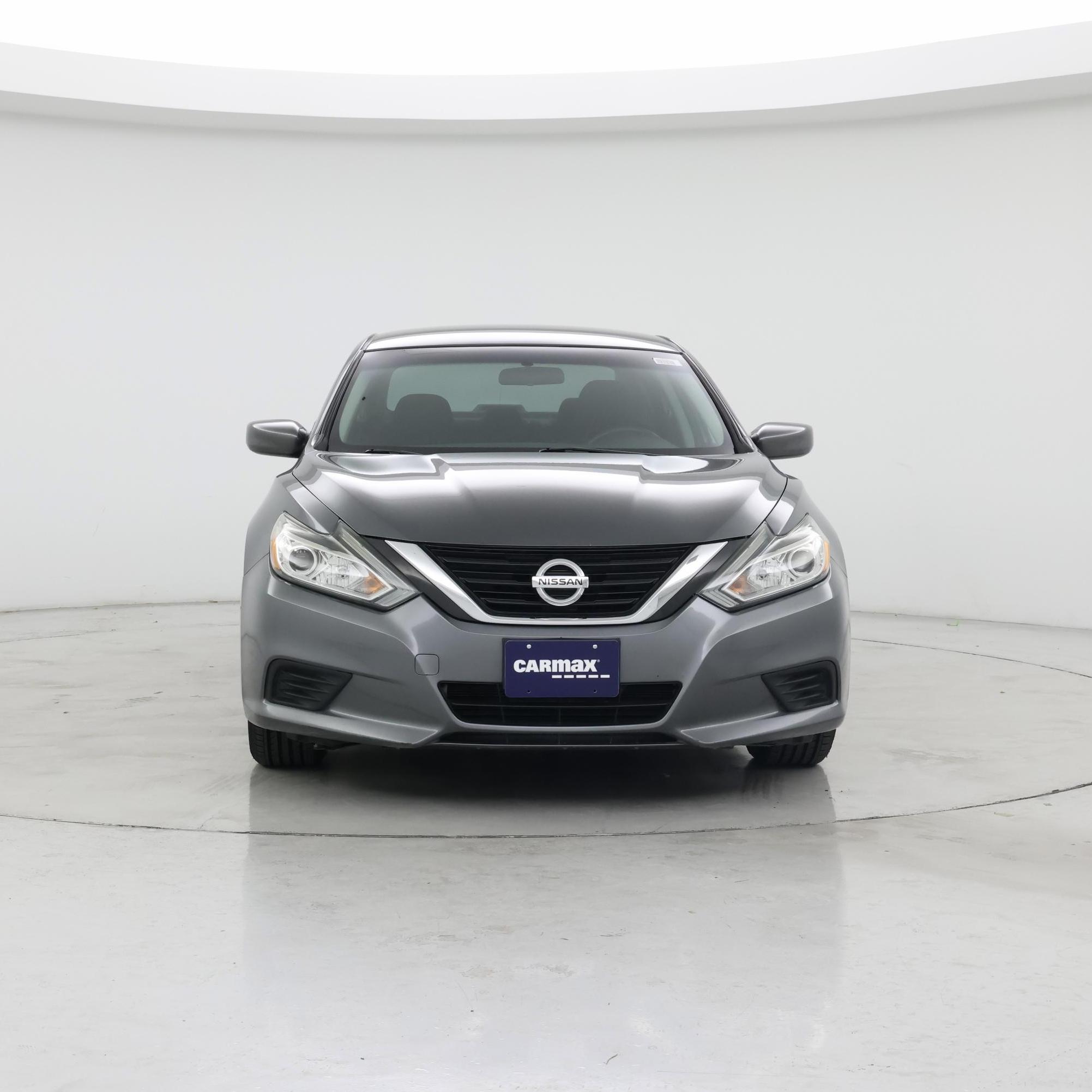 Thumbnail: 2018 Nissan Altima - 5