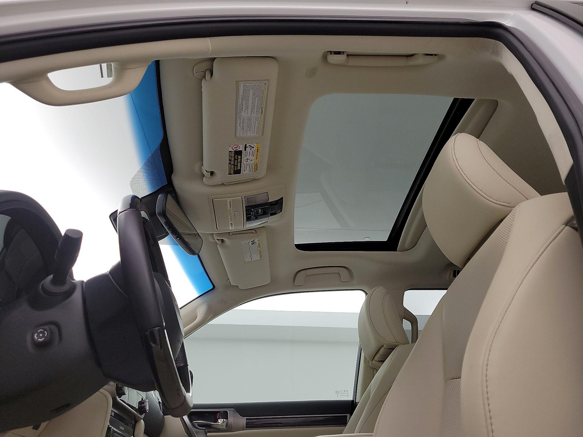 Thumbnail: 2023 Lexus GX - 20