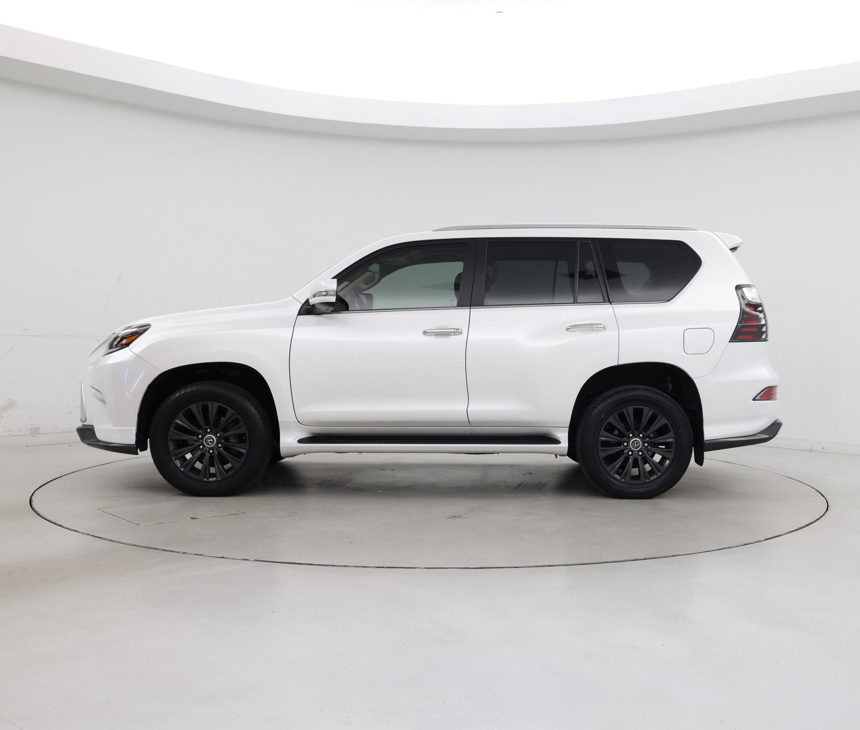 Thumbnail: 2023 Lexus GX - 3