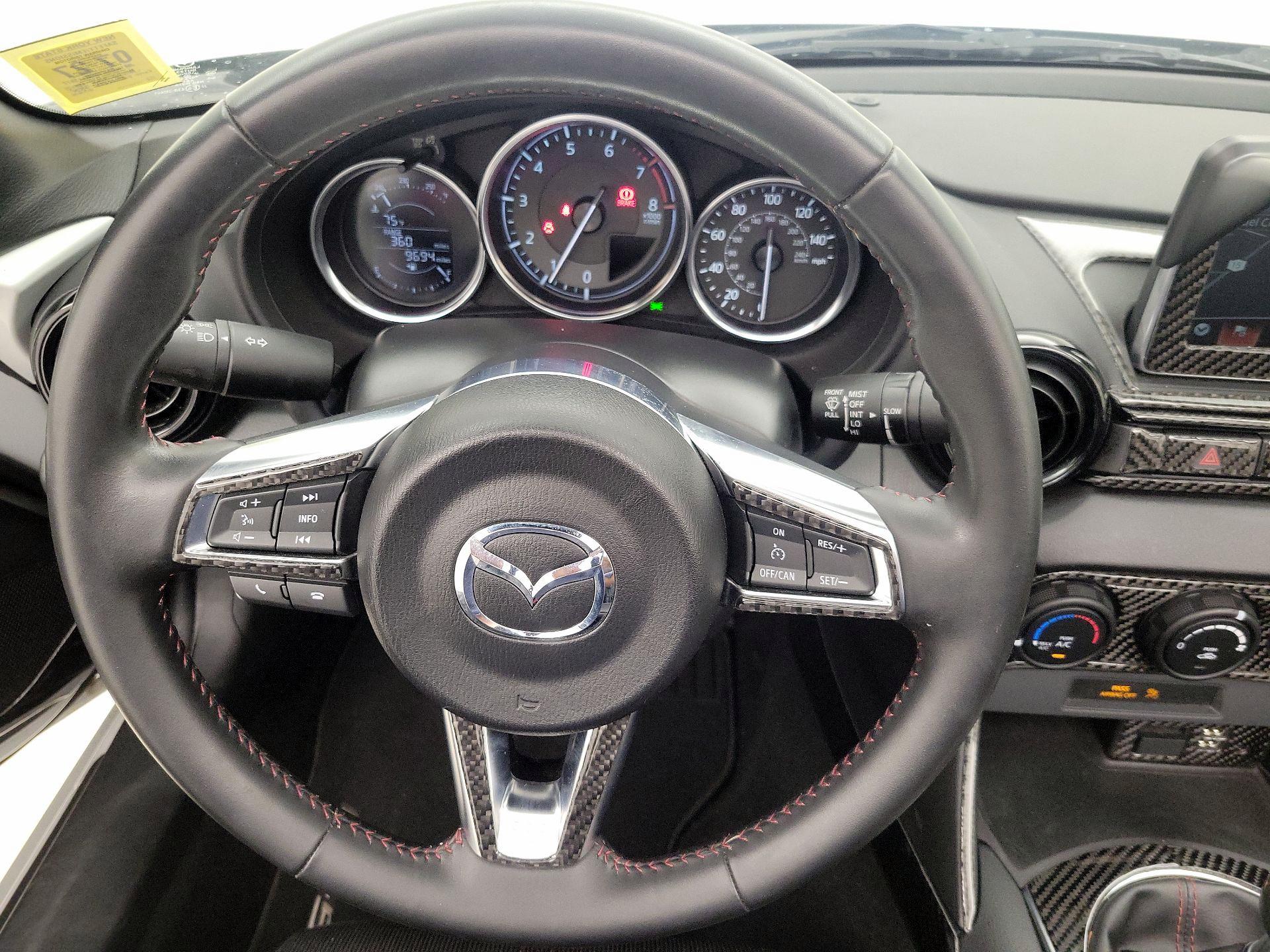 Thumbnail: 2016 Mazda MX-5 Miata - 10