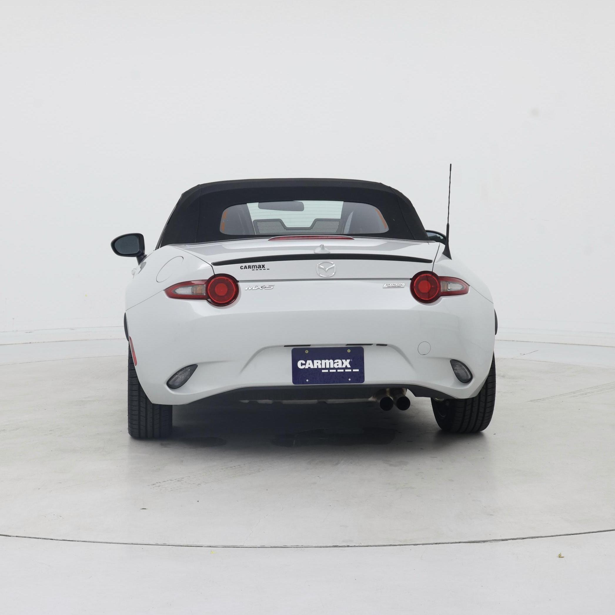 Thumbnail: 2016 Mazda MX-5 Miata - 6