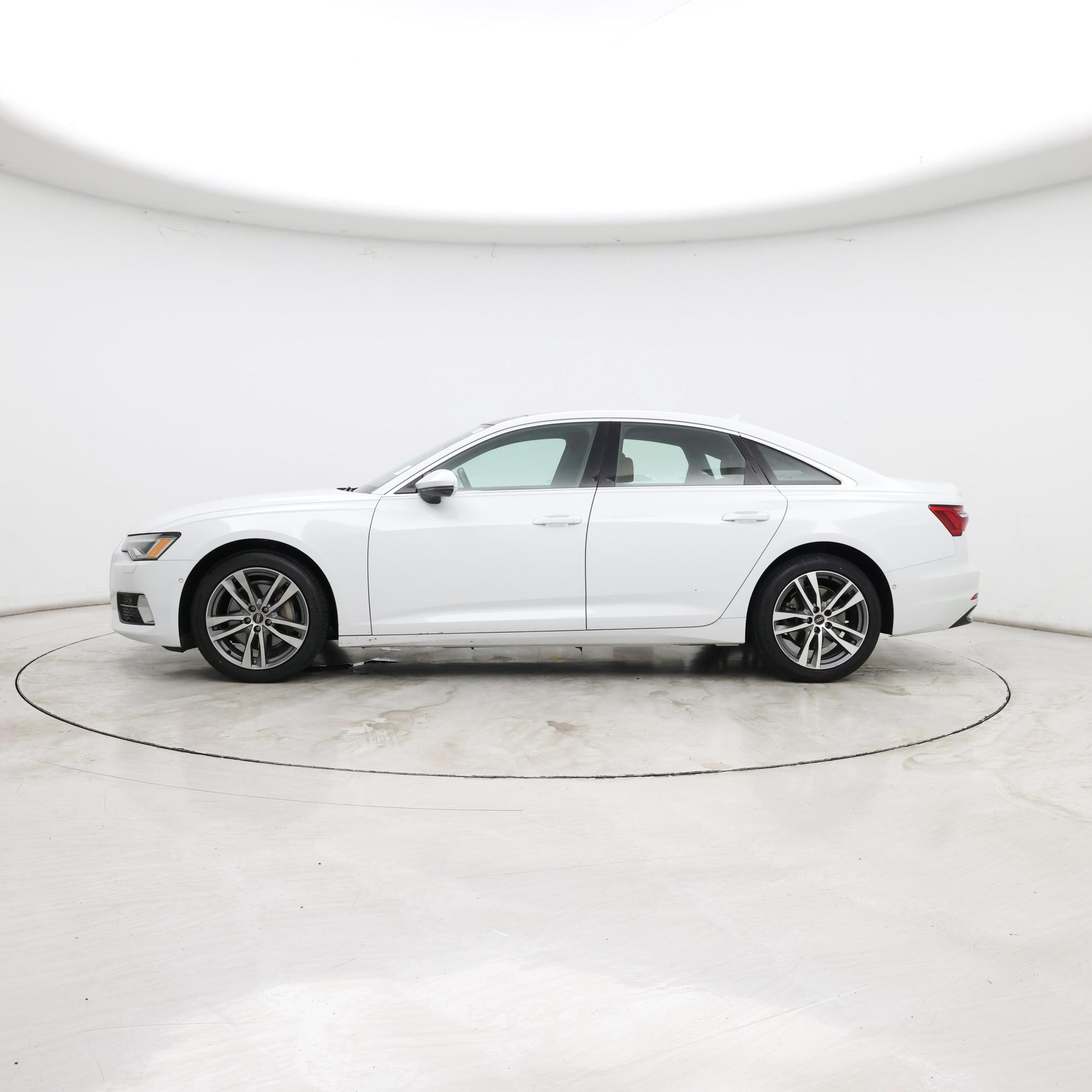 Thumbnail: 2021 Audi A6 - 3