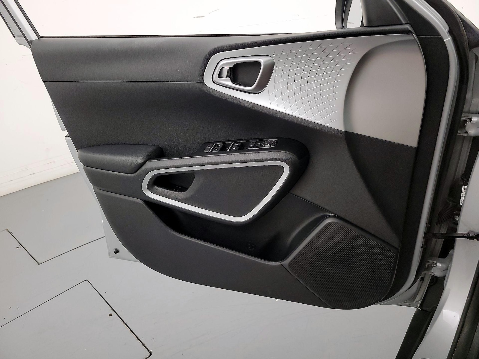 2020 Kia Soul LX - Photo 13