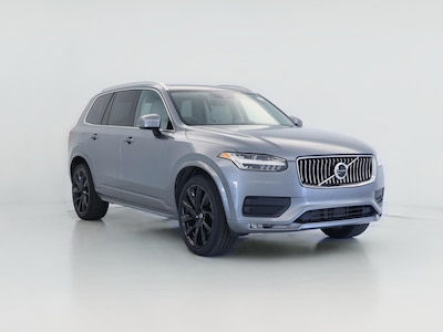 2020 Volvo XC90 T6 Momentum