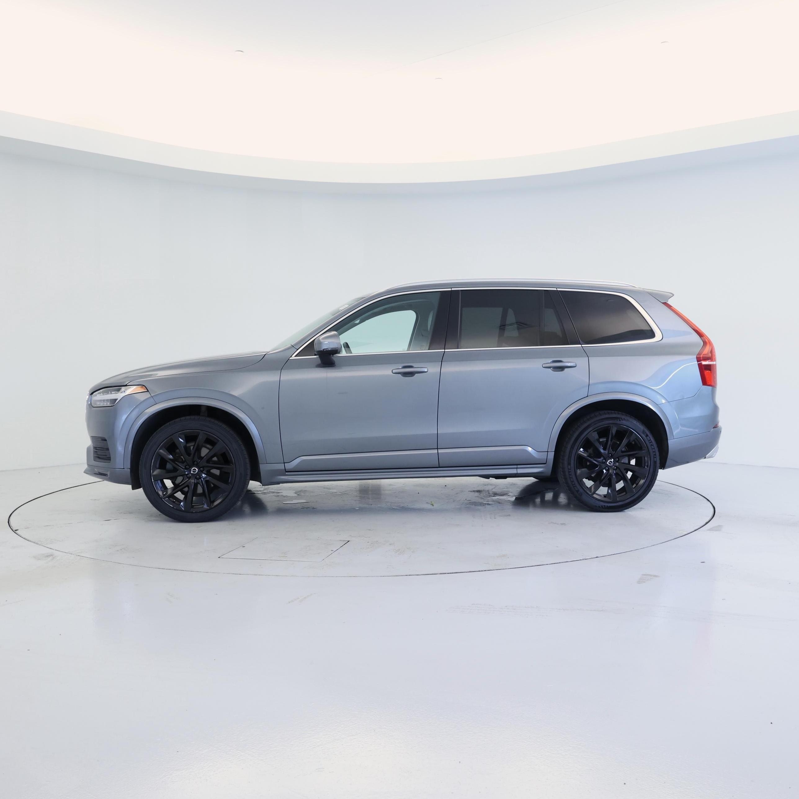 Thumbnail: 2020 Volvo XC90 - 3