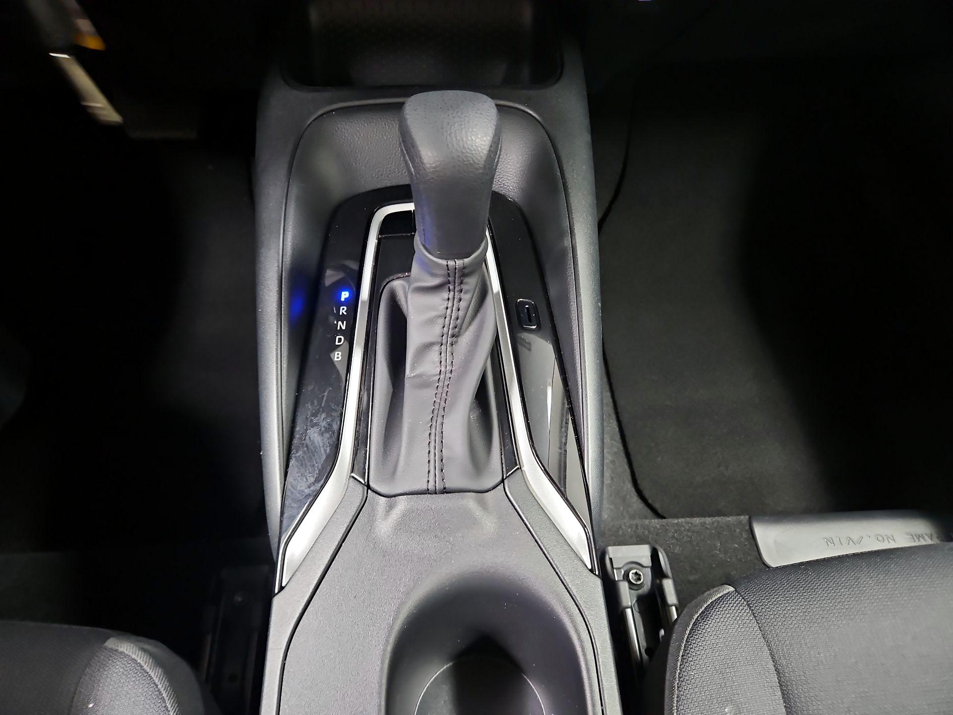 Thumbnail: 2025 Toyota Corolla - 17