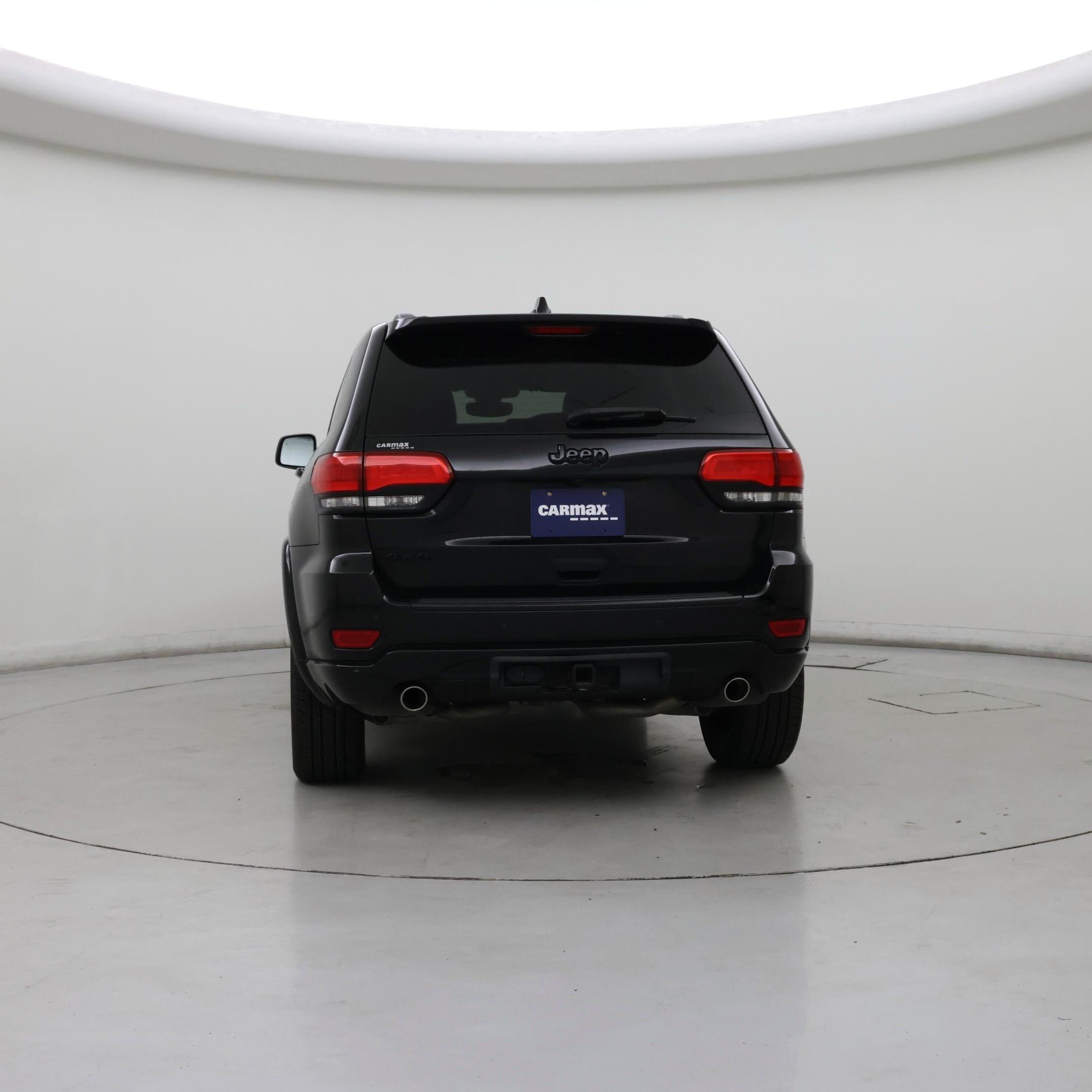 Thumbnail: 2020 Jeep Grand Cherokee - 6