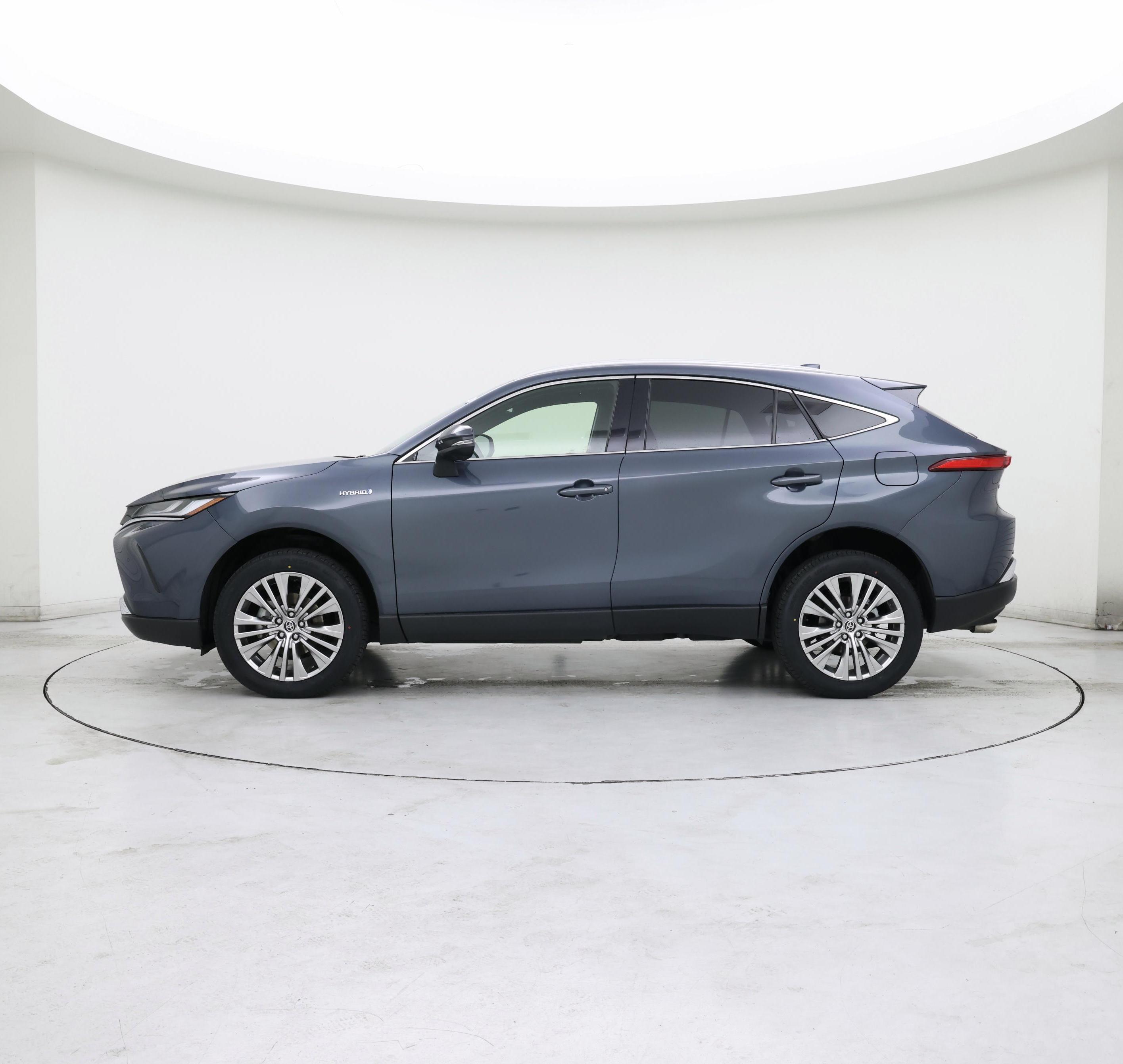 Thumbnail: 2021 Toyota Venza - 3