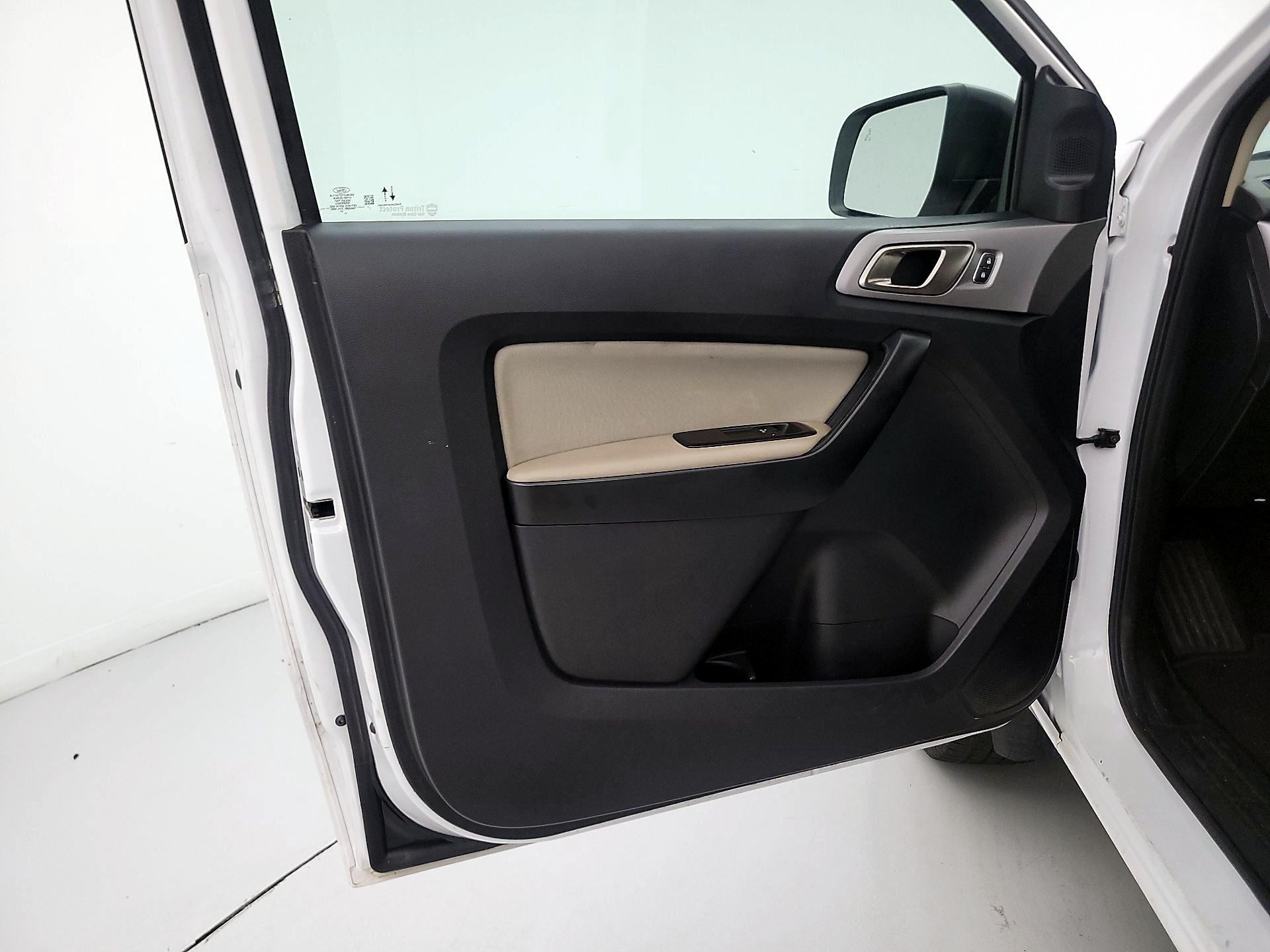 Thumbnail: 2021 Ford Ranger - 12