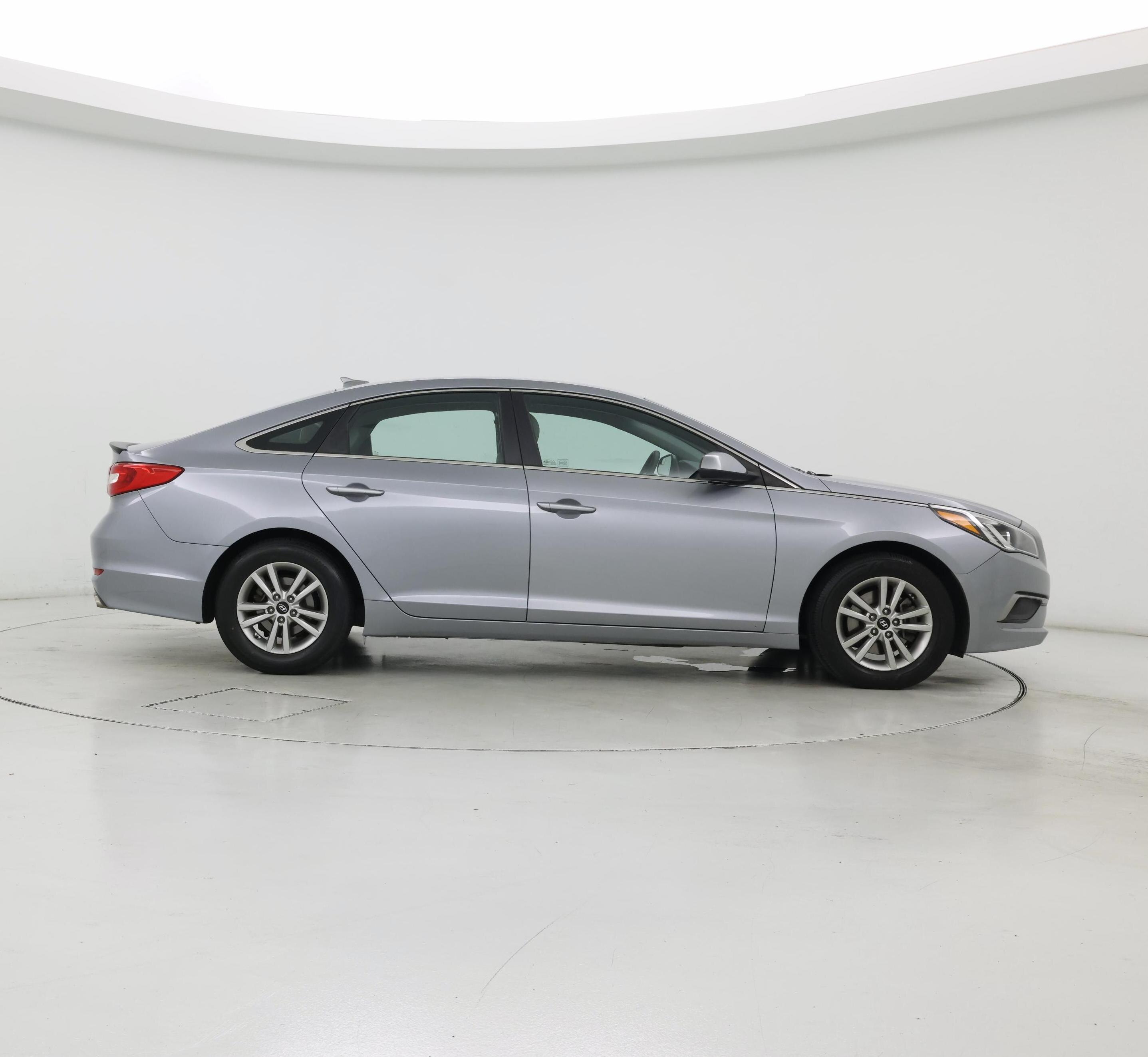 Thumbnail: 2017 Hyundai Sonata - 7