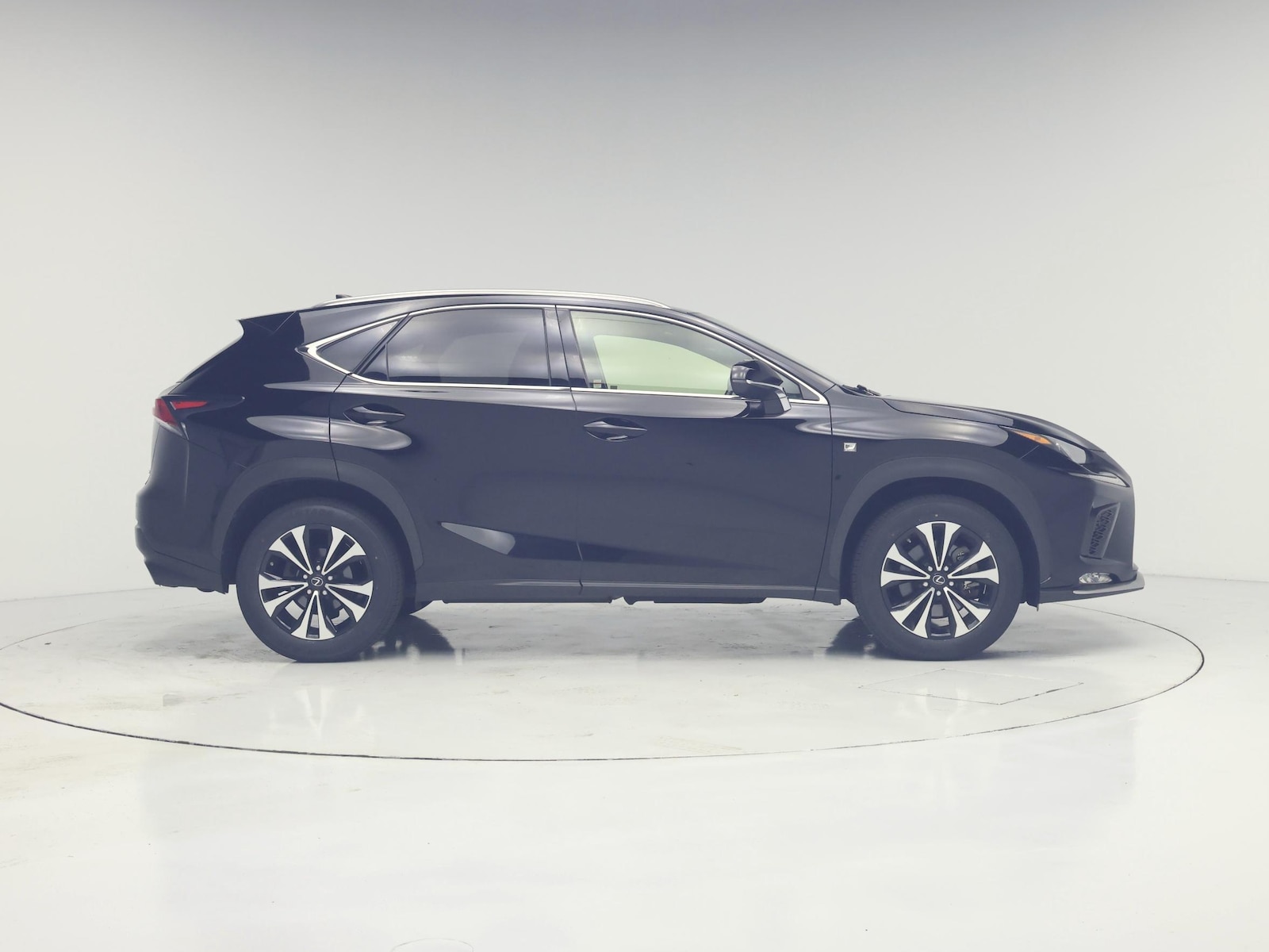 2021 Lexus NX 300 F SPORT - Photo 8